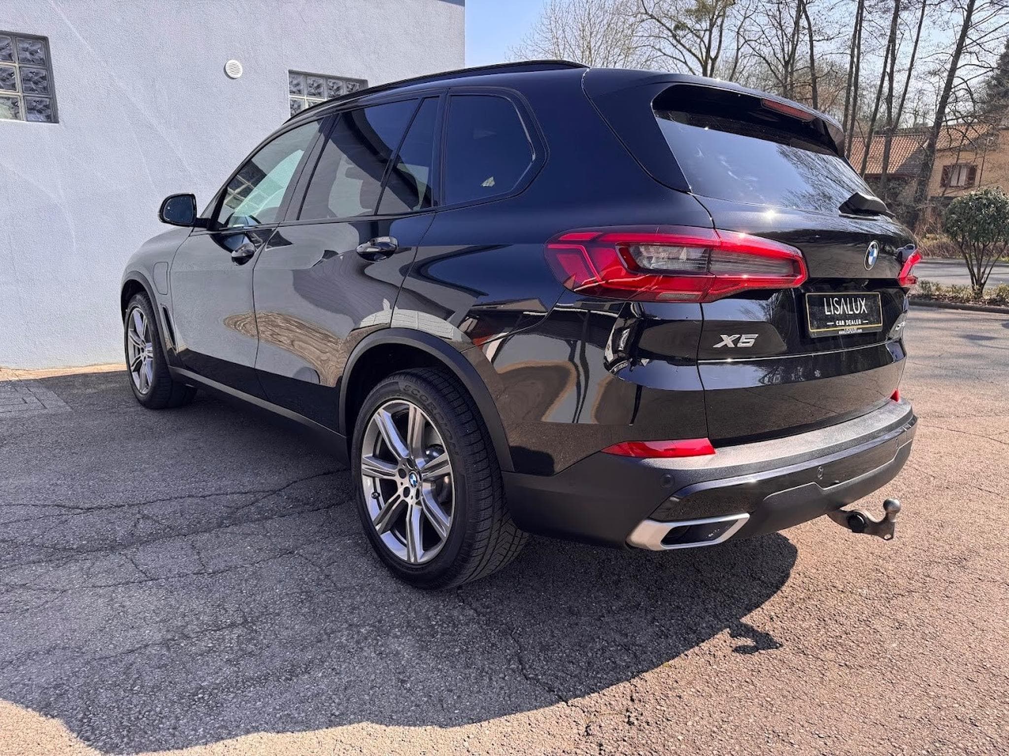 BMW X5 45E X-DRIVE 394 INDIVIDUAL ATTELAGE CARNET 1ERE MAIN APPLE C (2020) - Photo 5