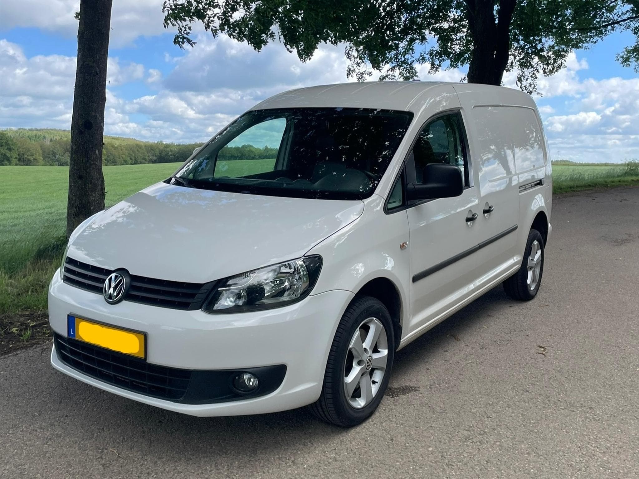 VW Caddy 2.0 Tdi 140 ps 4Motion DSG Maxi (2013) - Foto 1