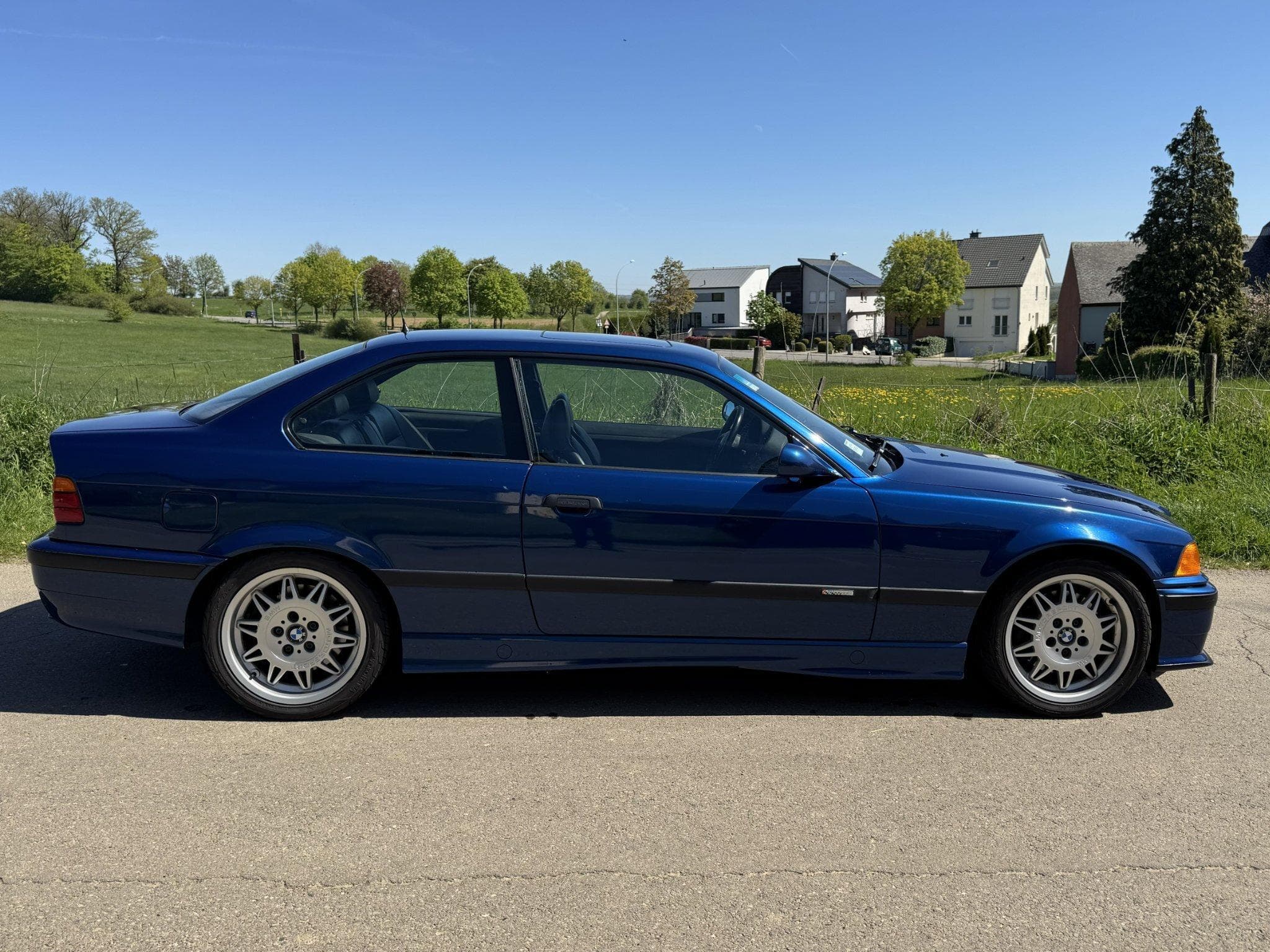 BMW M3 E36 (1993) - Photo 3