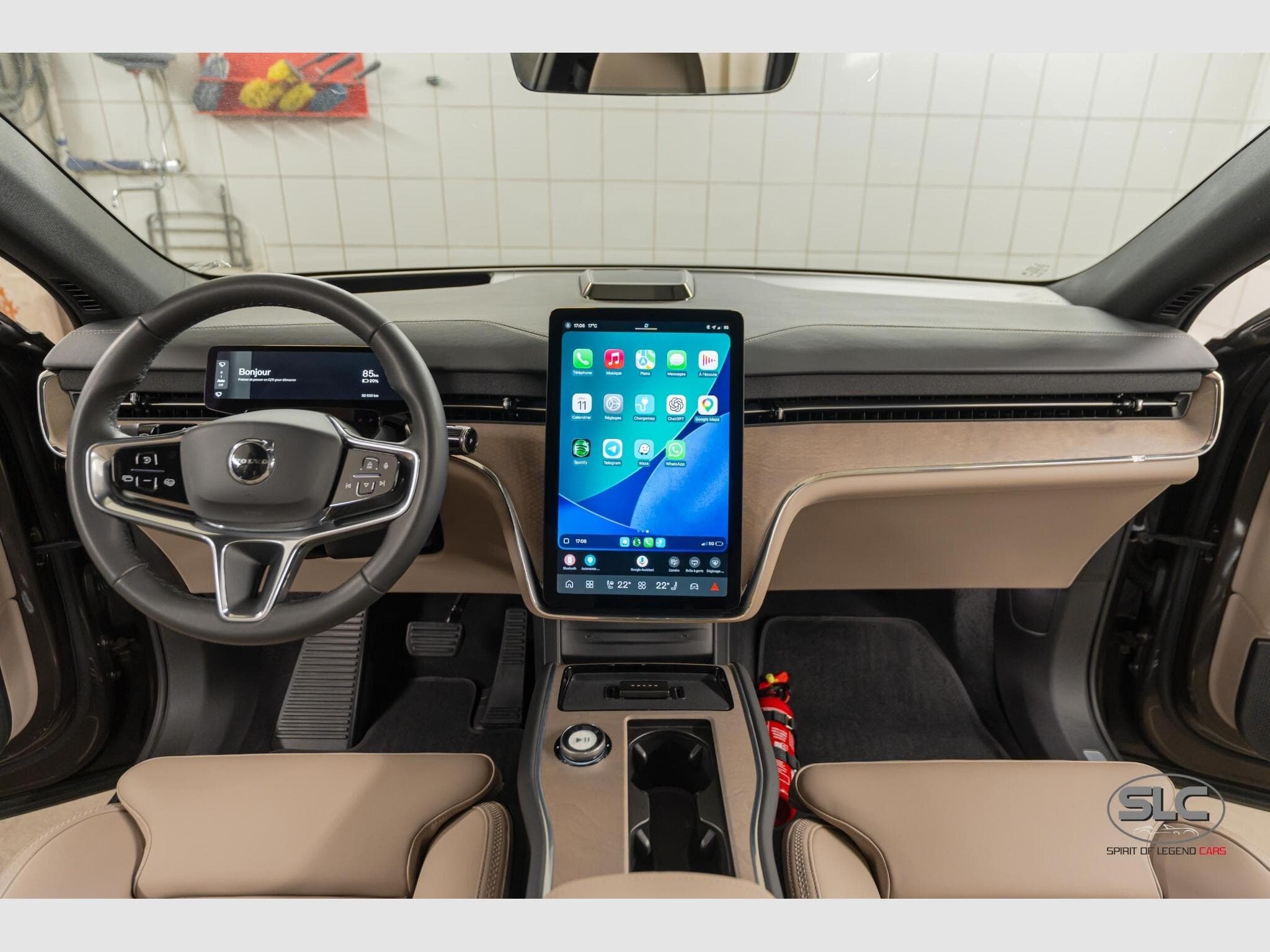 Volvo EX90 408 Hp Plus Pure Electric AWD 7 Seats (2025) - Photo 7