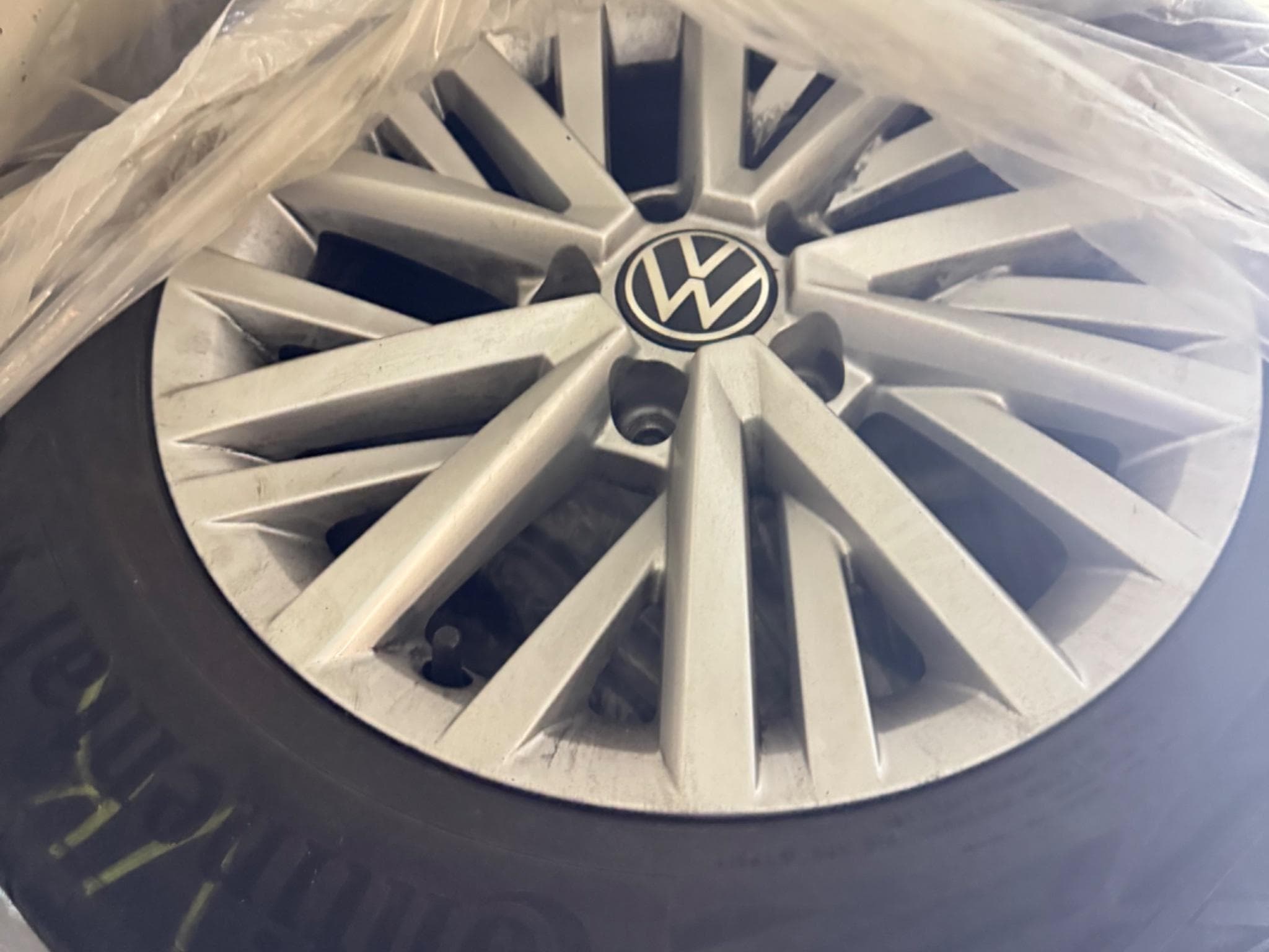VW T-Roc T- ROC 1.0 TSI (2022) - Photo 12