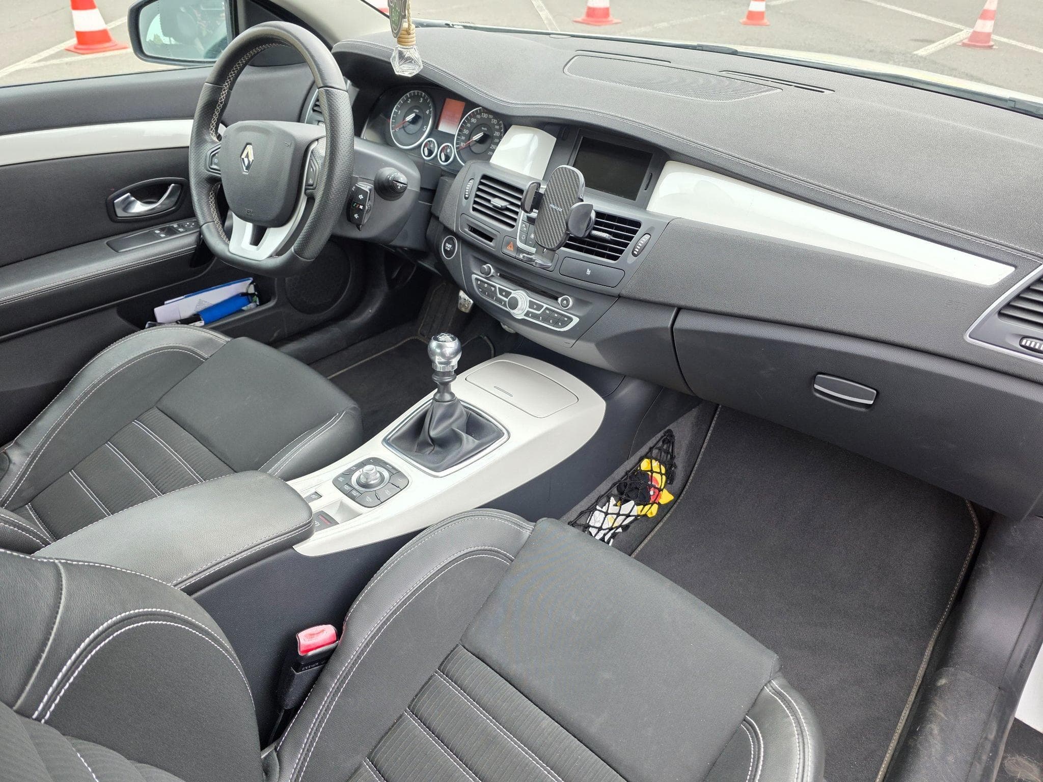 Renault Laguna Monaco GP (2013) - Photo 3