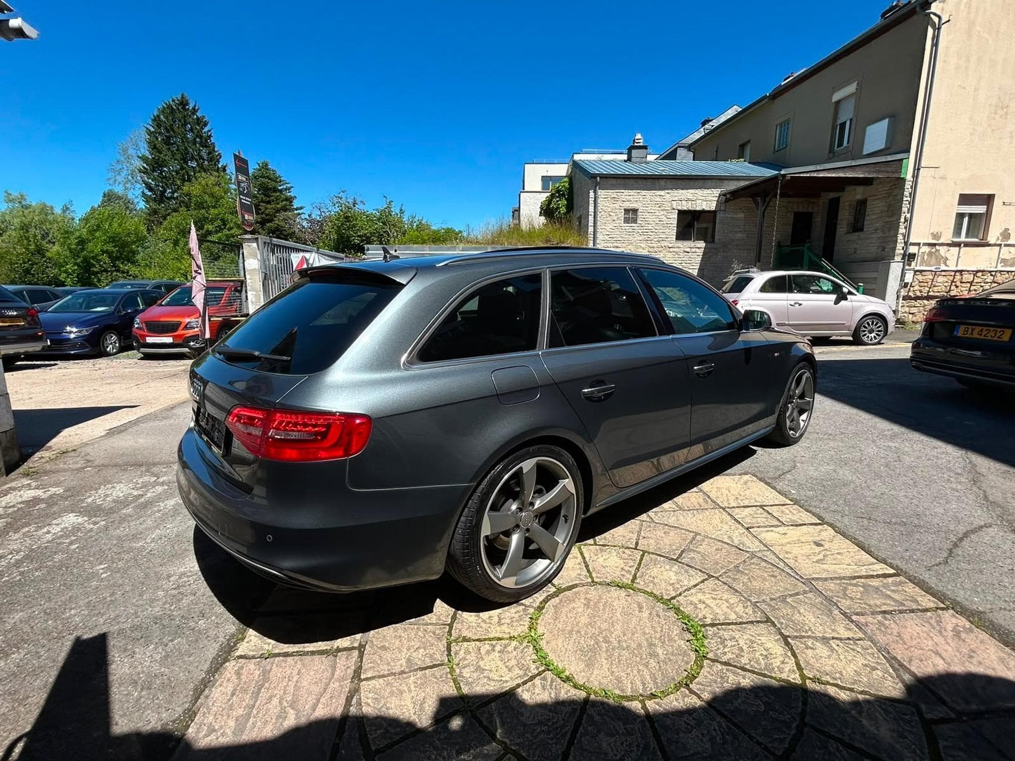 Audi A4 AVANT 2.0 TDI 150CV AUTOMATIQUE 3XSLINE PANORAMA CUIR LED (2014) - Photo 6