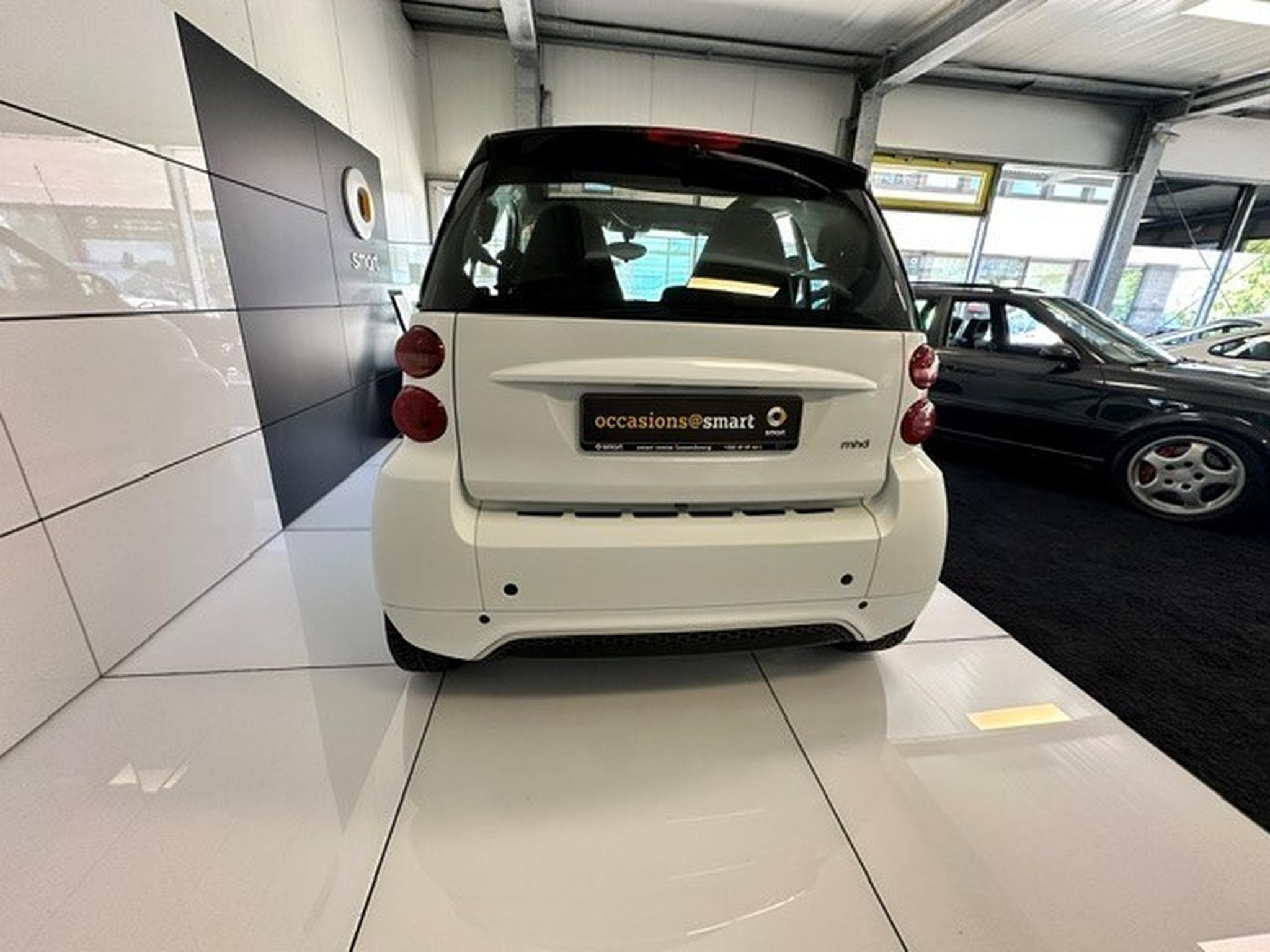 Smart Fortwo 52kw coupé softouch edition BoConcept (2013) - Photo 4