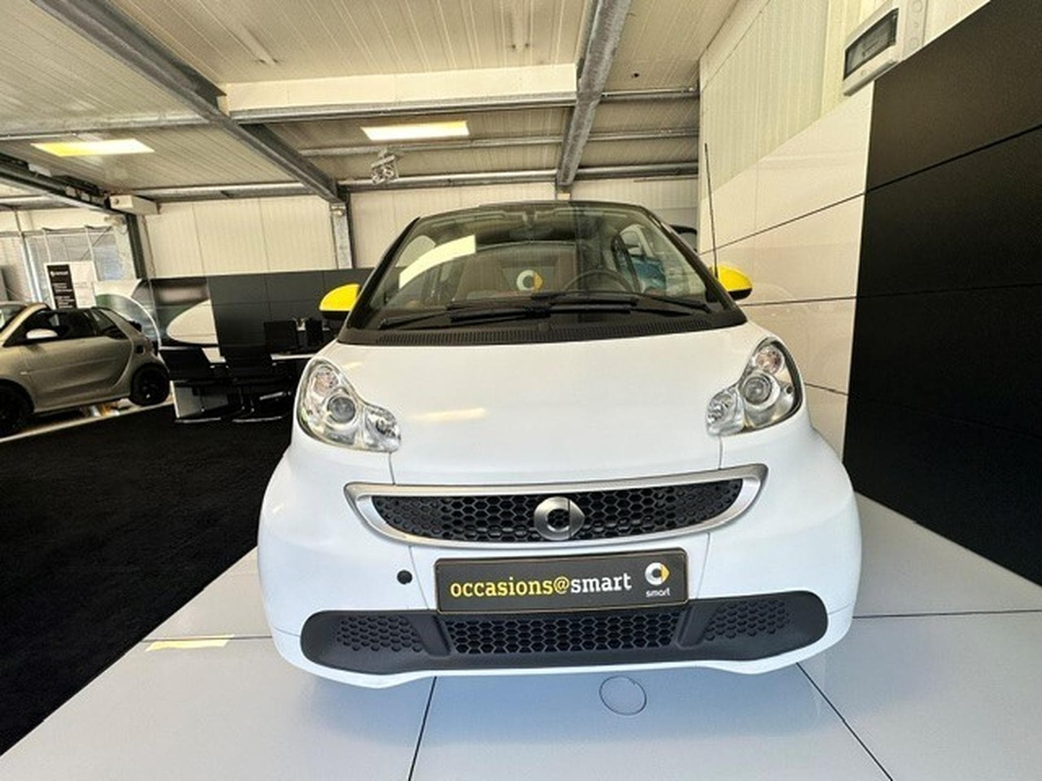 Smart Fortwo 52kw coupé softouch edition BoConcept (2013) - Photo 8