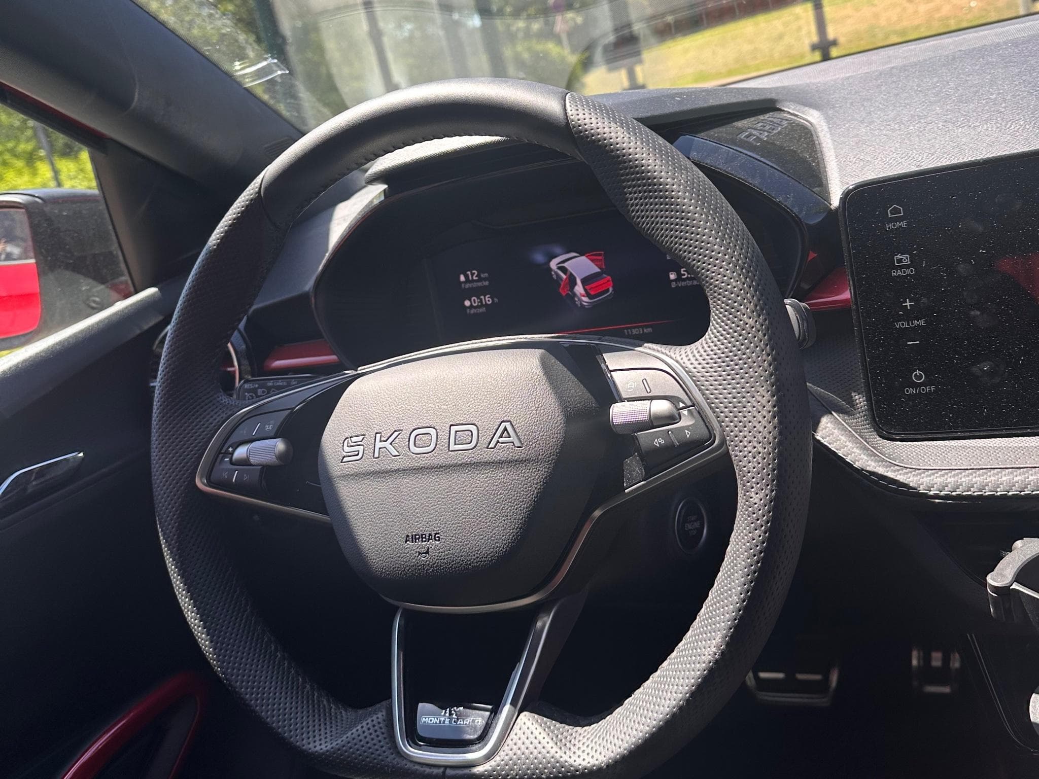 Skoda Fabia Monte Carlo (2025) - Photo 3