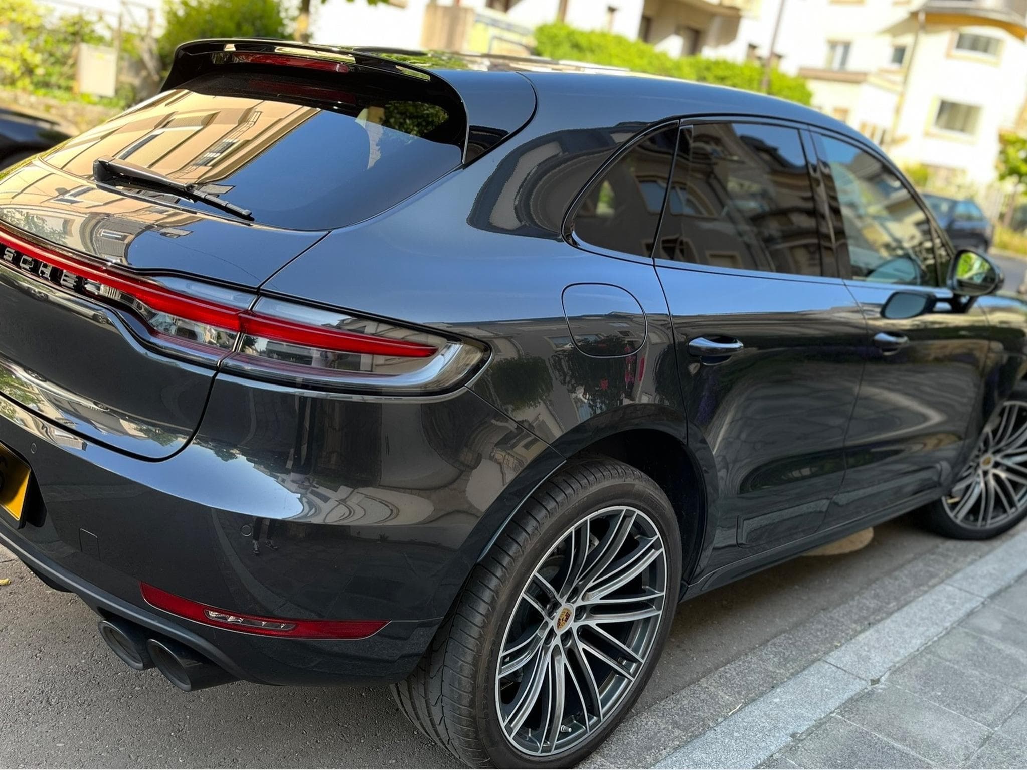 Porsche Macan Turbo 2.9 (2019) - Photo 10