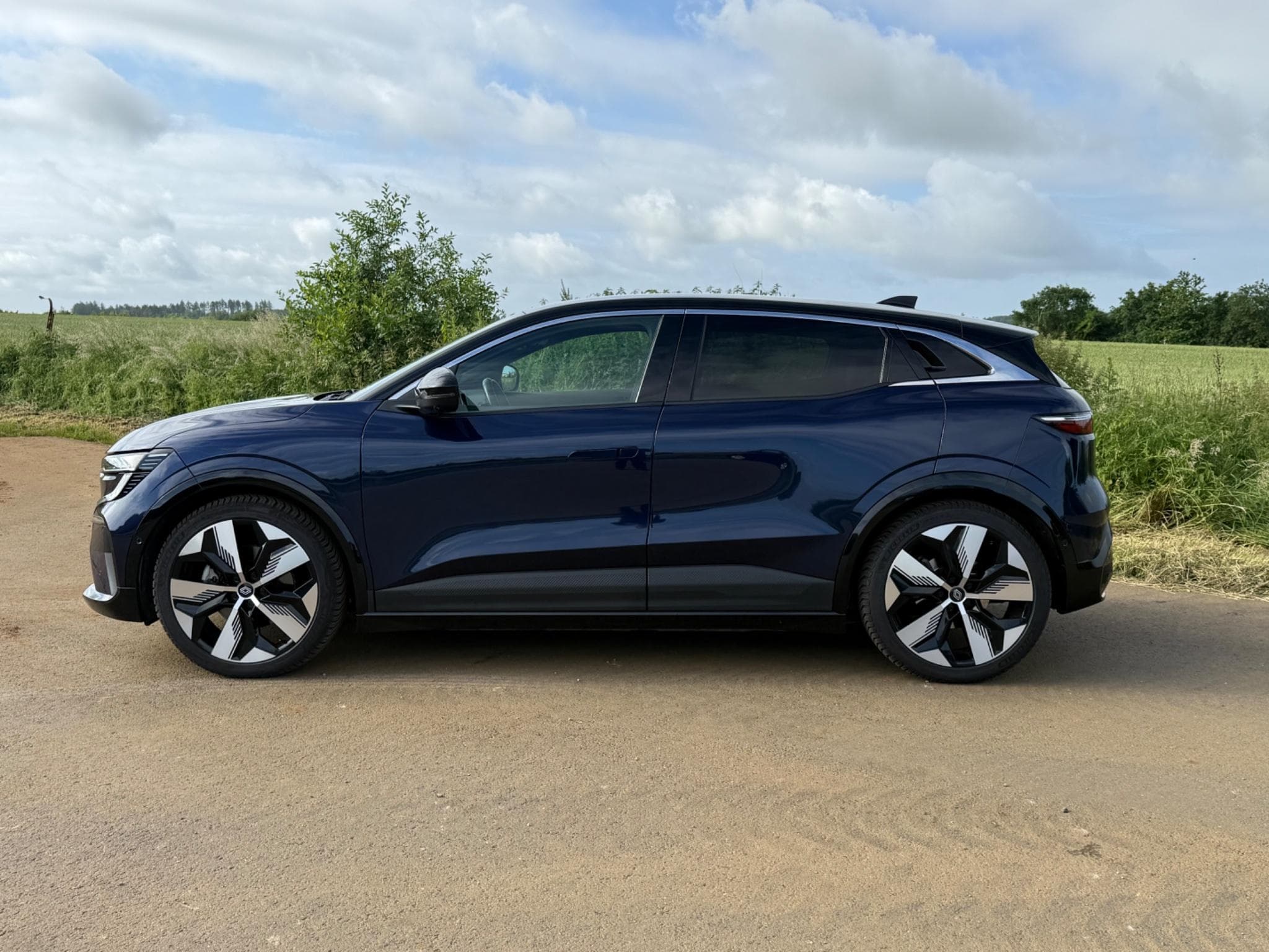 Renault Megane Megane E-Tech Techno EV60 220ch Optimum (2023) - Photo 2