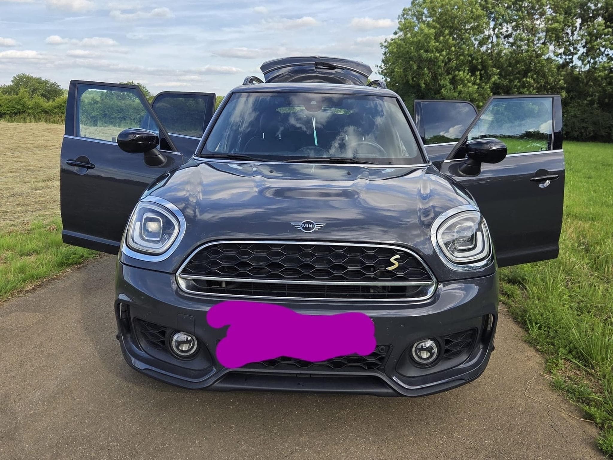 Mini Countryman SE ALL4 JCW (2020) - Photo 3
