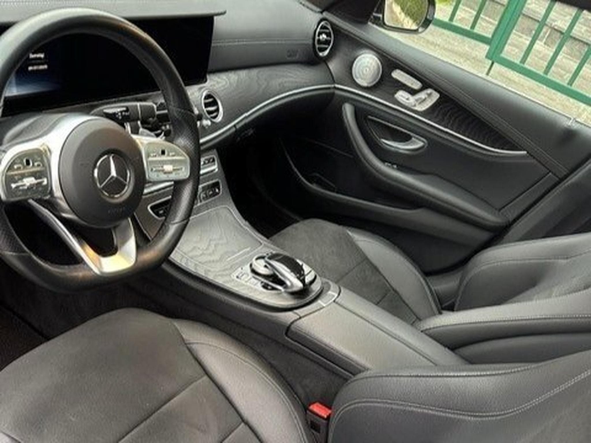 Mercedes E 450 Pack AMG 4 matic (2019) - Photo 4