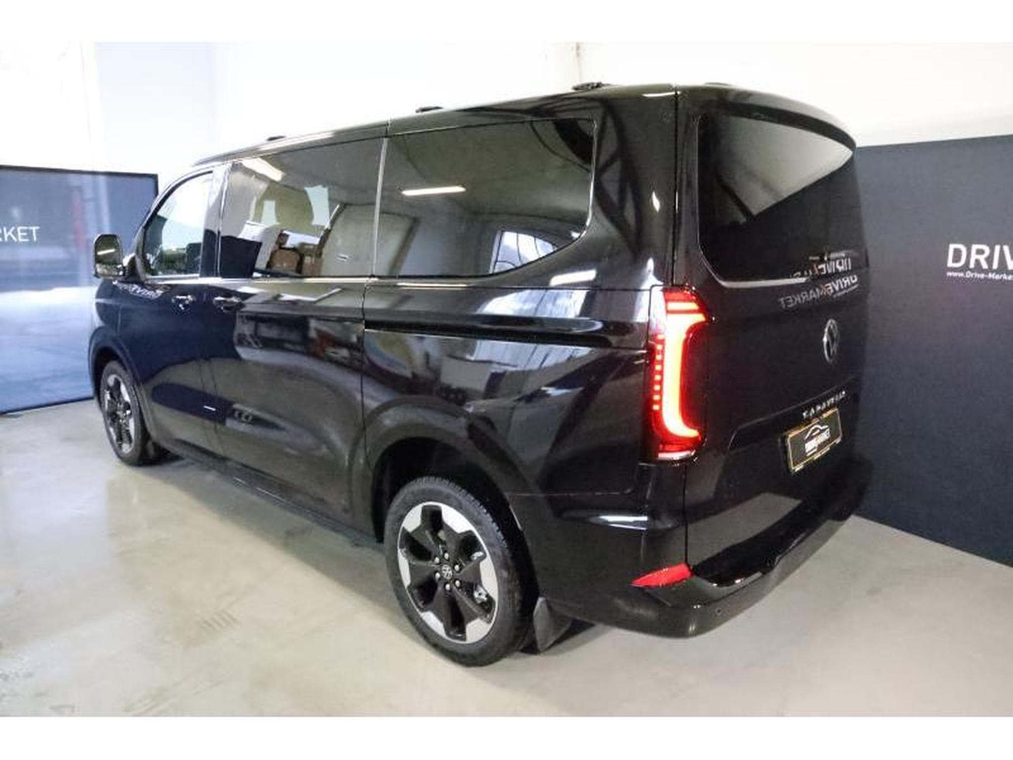 VW T7 Style Court (2026) - Foto 30