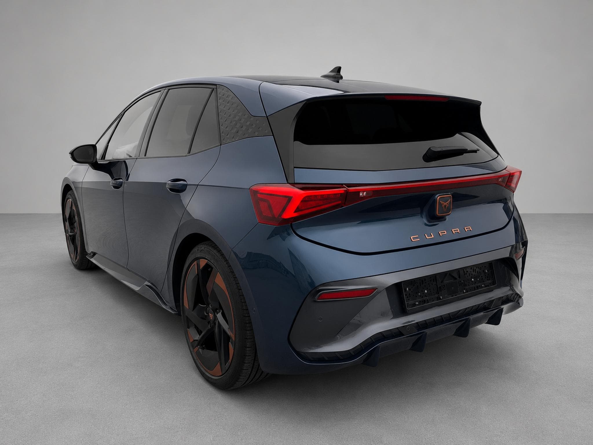 Cupra Born eboost 231 (2022) - Photo 2