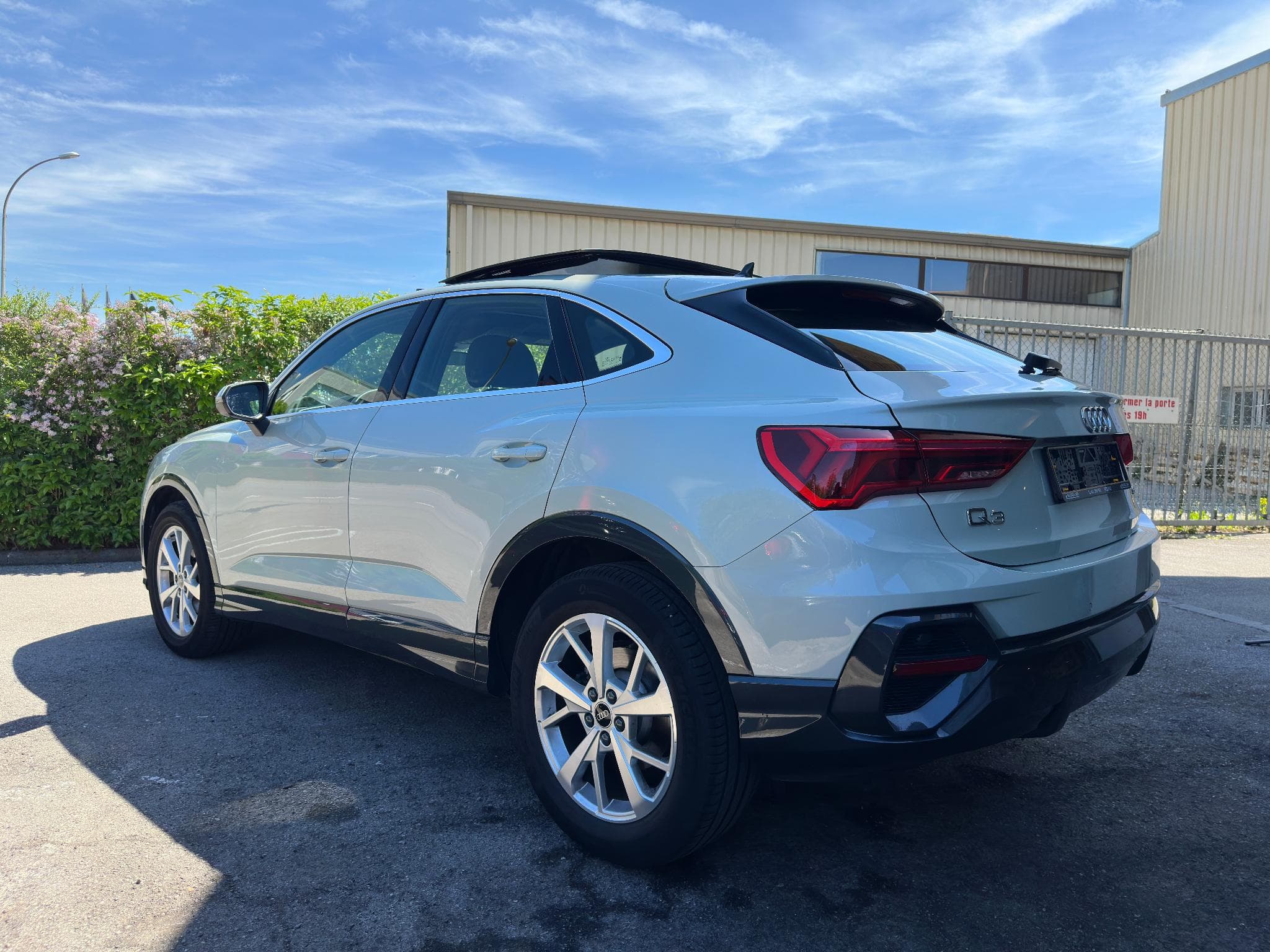 Audi Q3 Sportback 35 TFSI 150 ch S tronic 7 (2021) - Photo 4