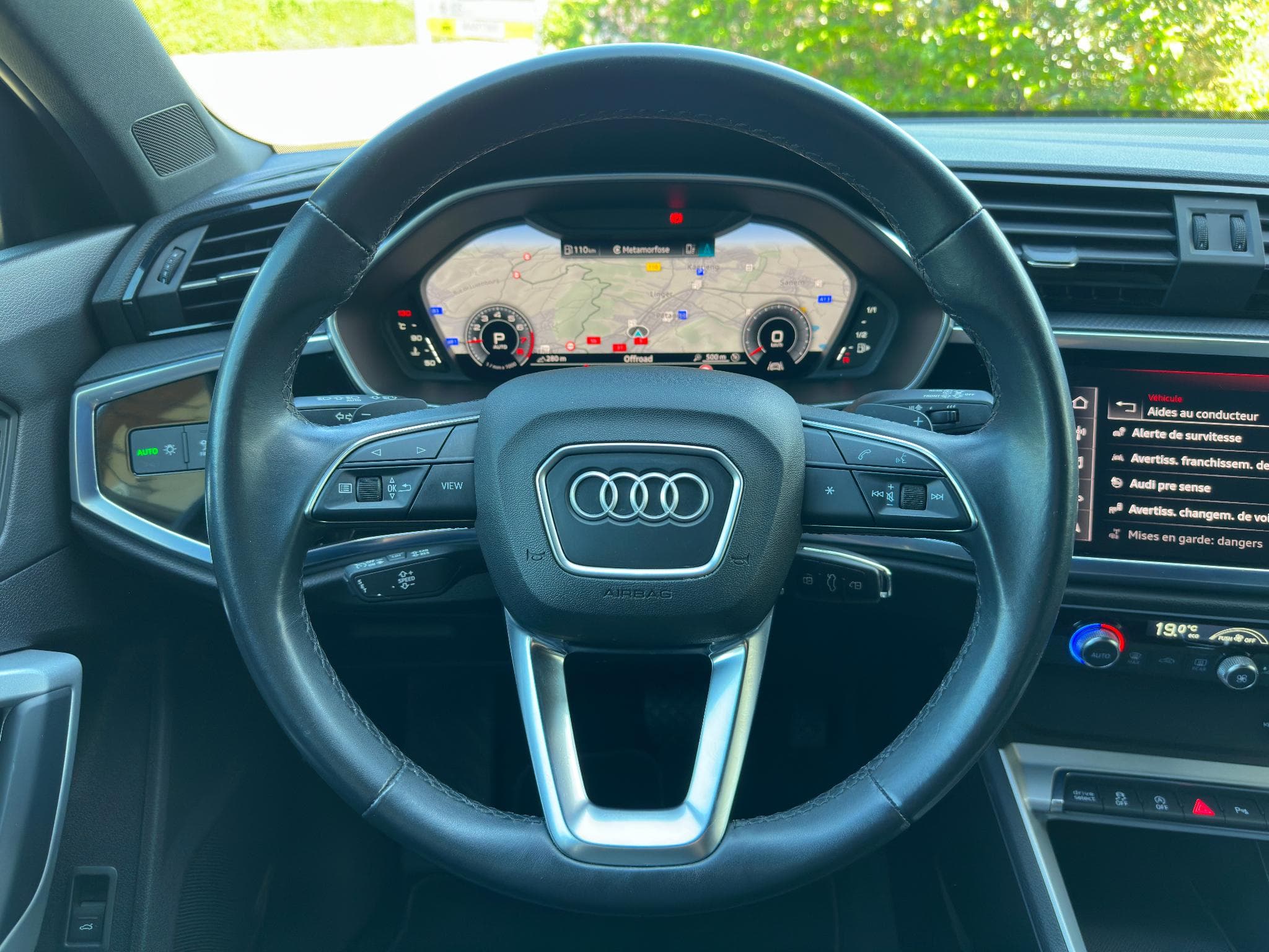 Audi Q3 Sportback 35 TFSI 150 ch S tronic 7 (2021) - Photo 18
