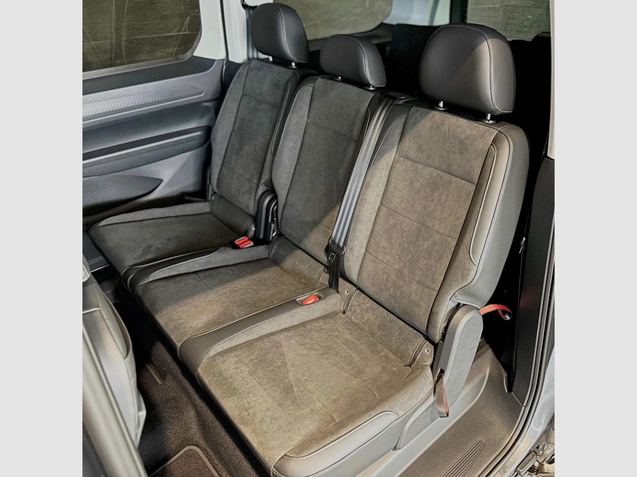 VW Caddy CADDY MAXI STYLE TDI DSG (2025) - Photo 11