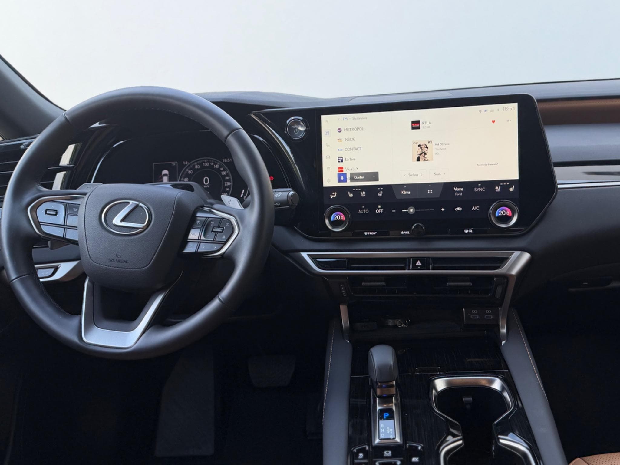 Lexus RX RX 350h AWD E-CVT Executive Line (2024) - Photo 4