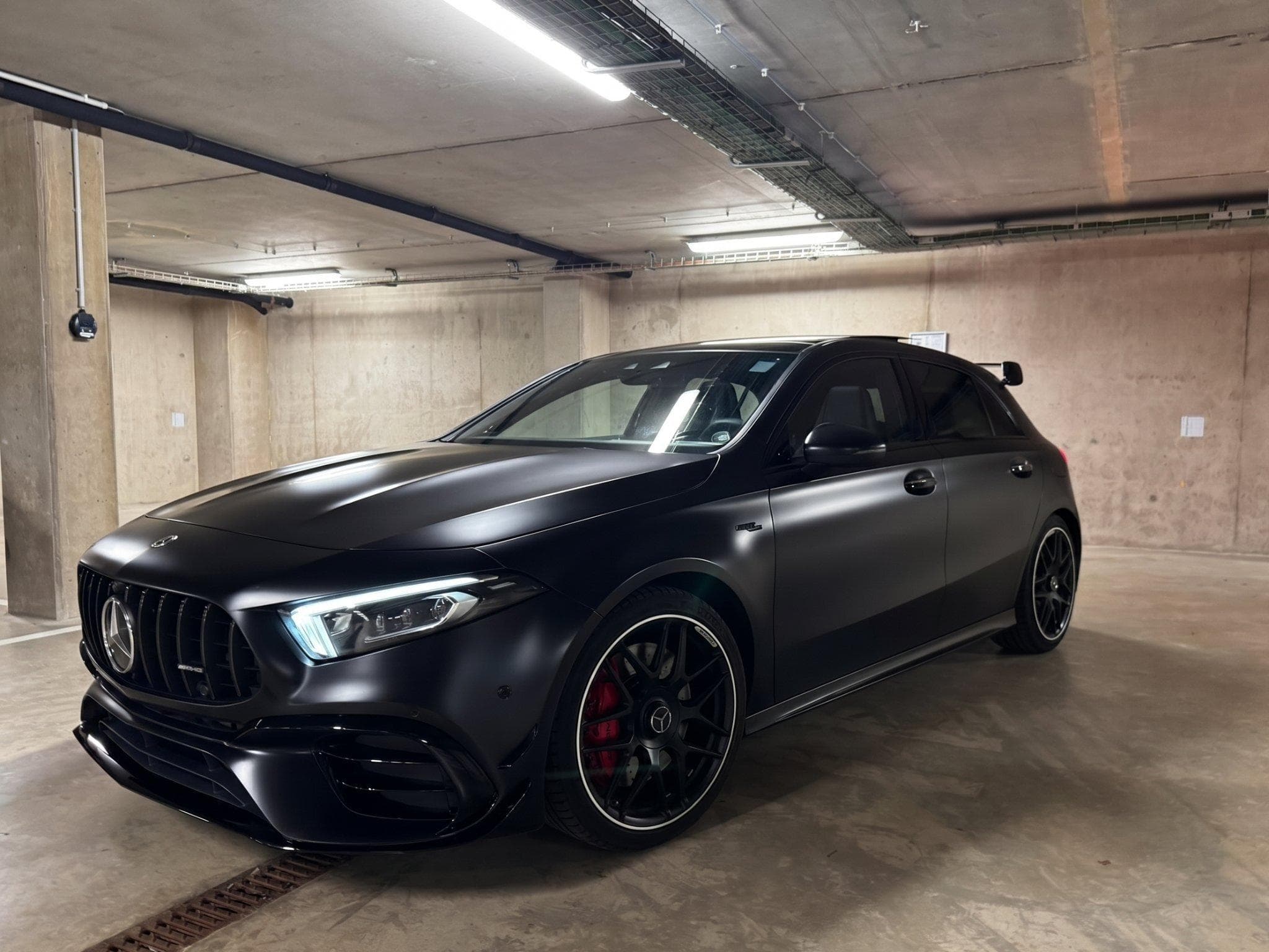Mercedes A 45 AMG S AMG 4-matic Performance Aero Kit (2023) - Photo 1