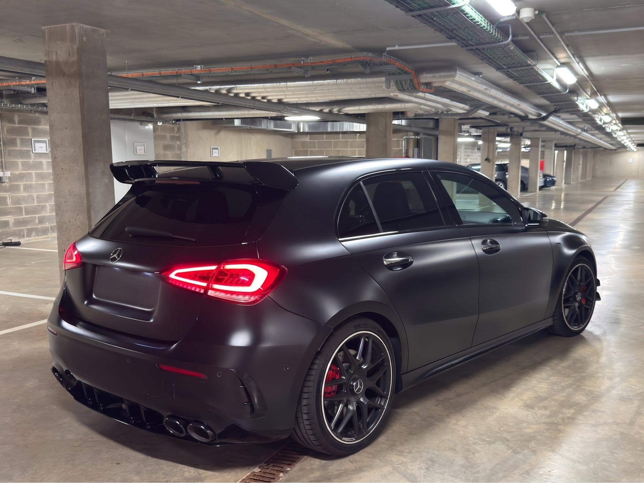 Mercedes A 45 AMG S AMG 4-matic Performance Aero Kit (2023) - Photo 2