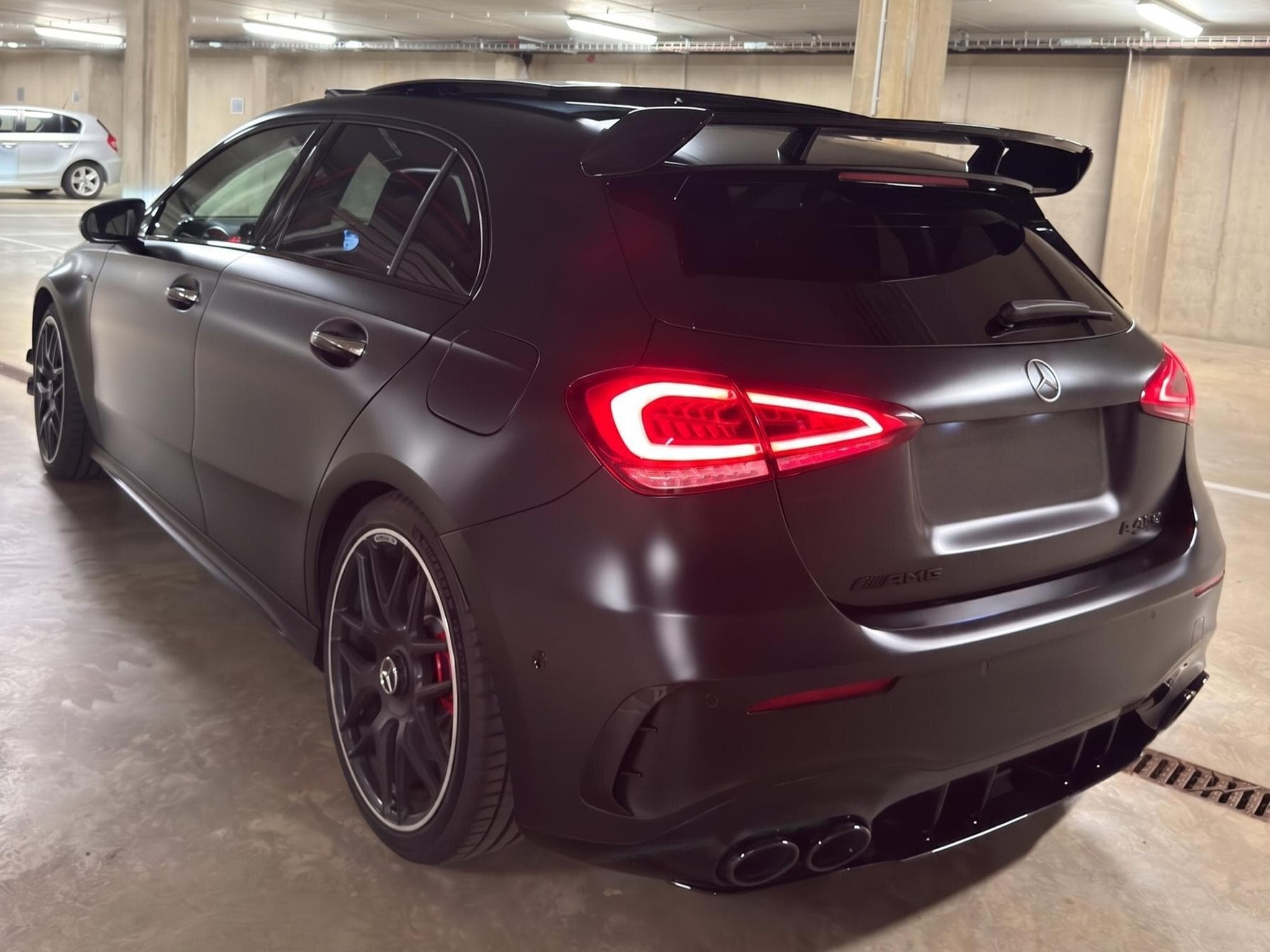 Mercedes A 45 AMG S AMG 4-matic Performance Aero Kit (2023) - Photo 7