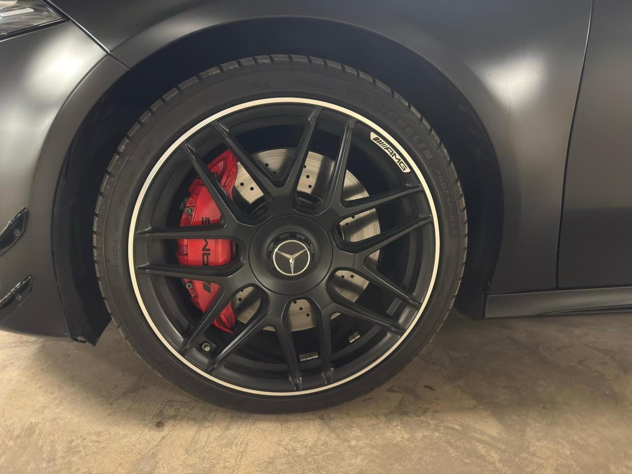 Mercedes A 45 AMG S AMG 4-matic Performance Aero Kit (2023) - Photo 13