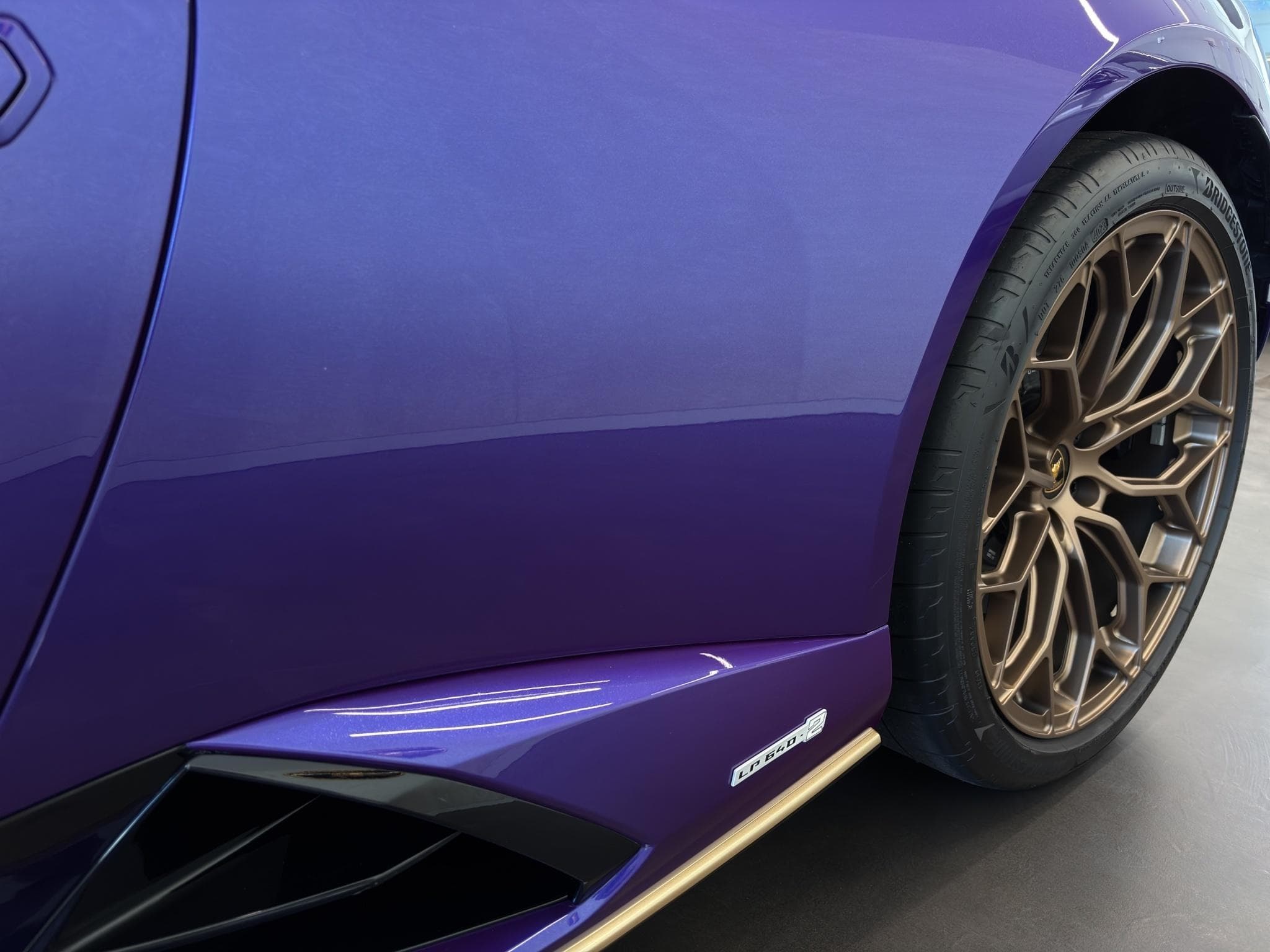 Lamborghini Huracán Tecnica - Ad Personam (2024) - Foto 13