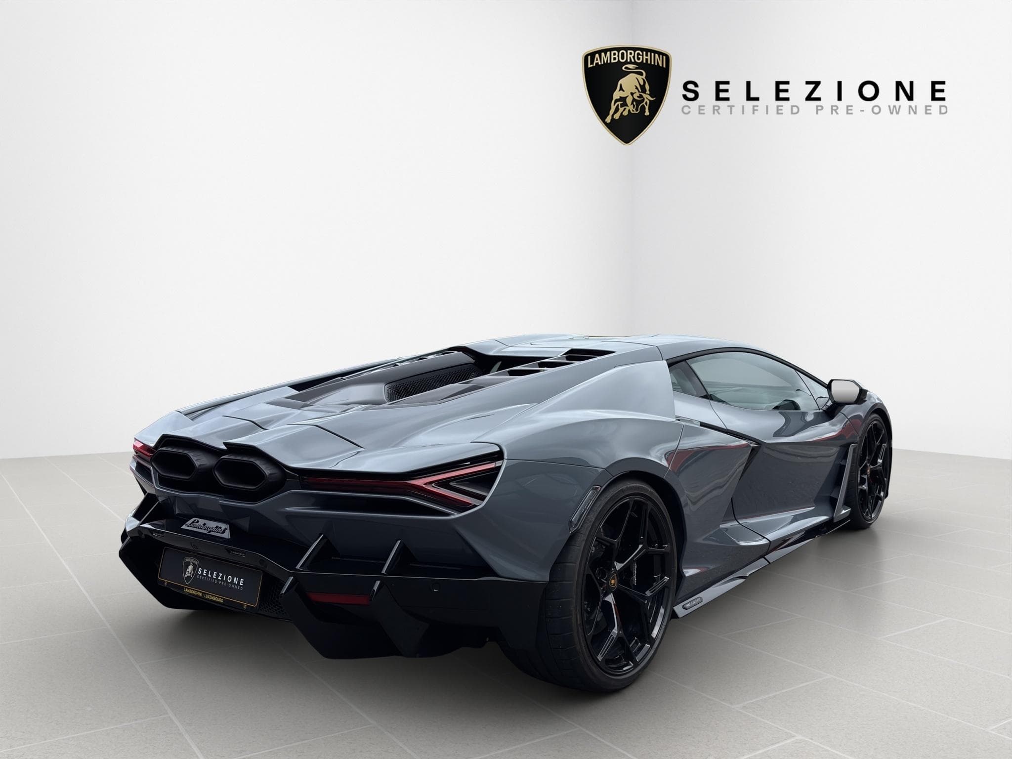 Lamborghini Revuelto (2024) - Foto 3