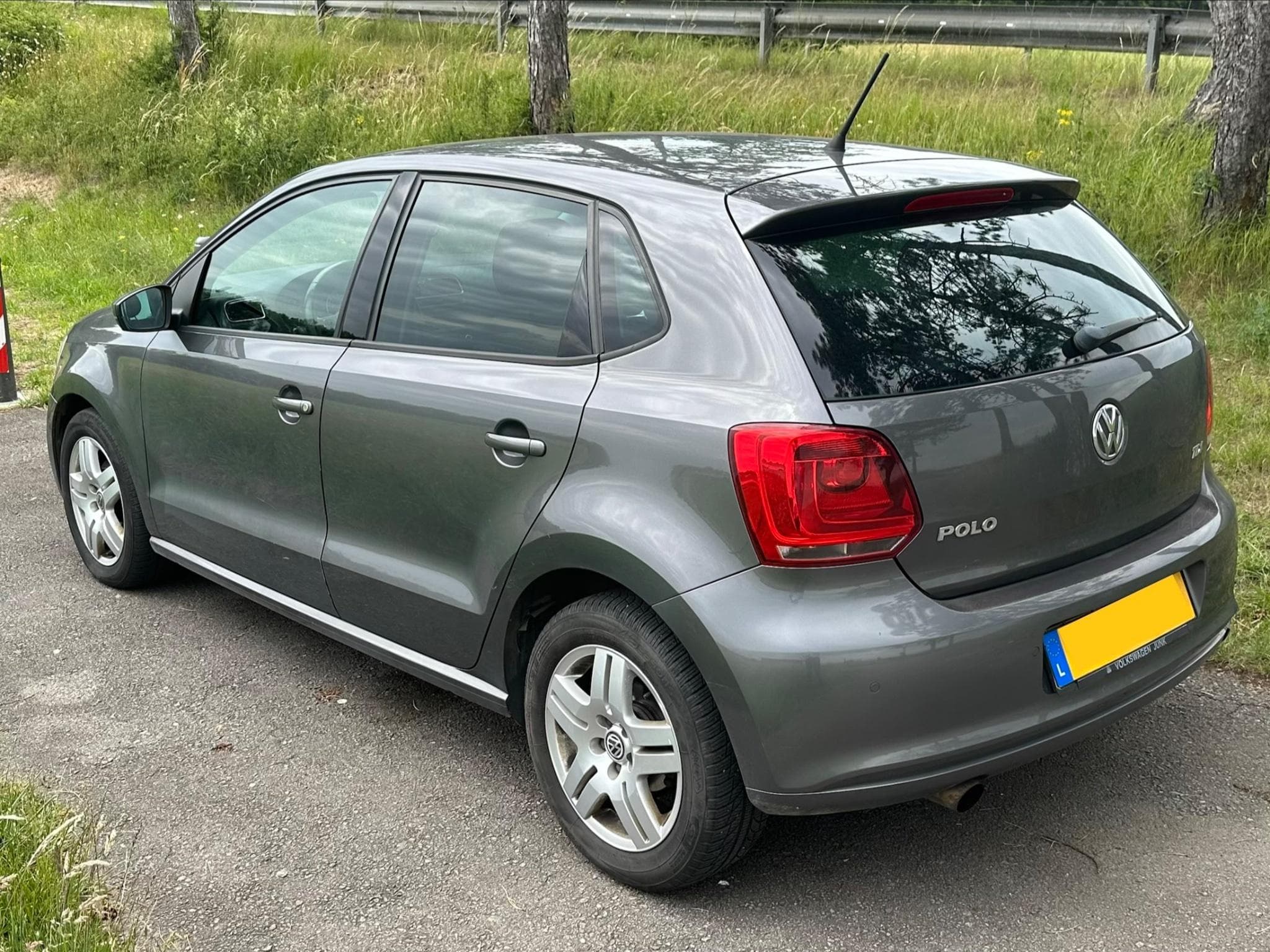 VW Polo 1.6 TDI 2012 (2012) - Photo 2