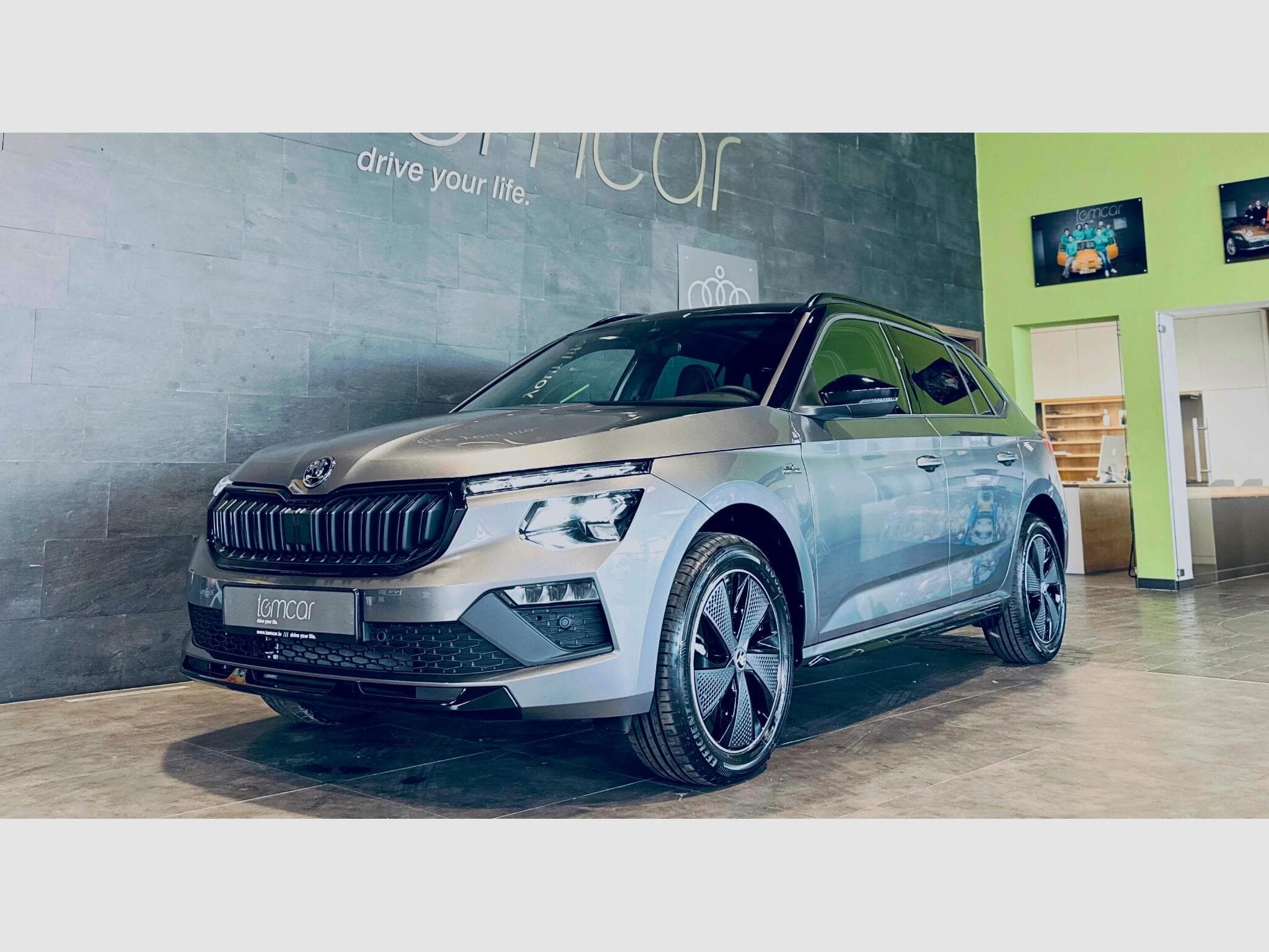 Skoda Kamiq KAMIQ MONTE CARLO TSI DSG (2026) - Foto 2
