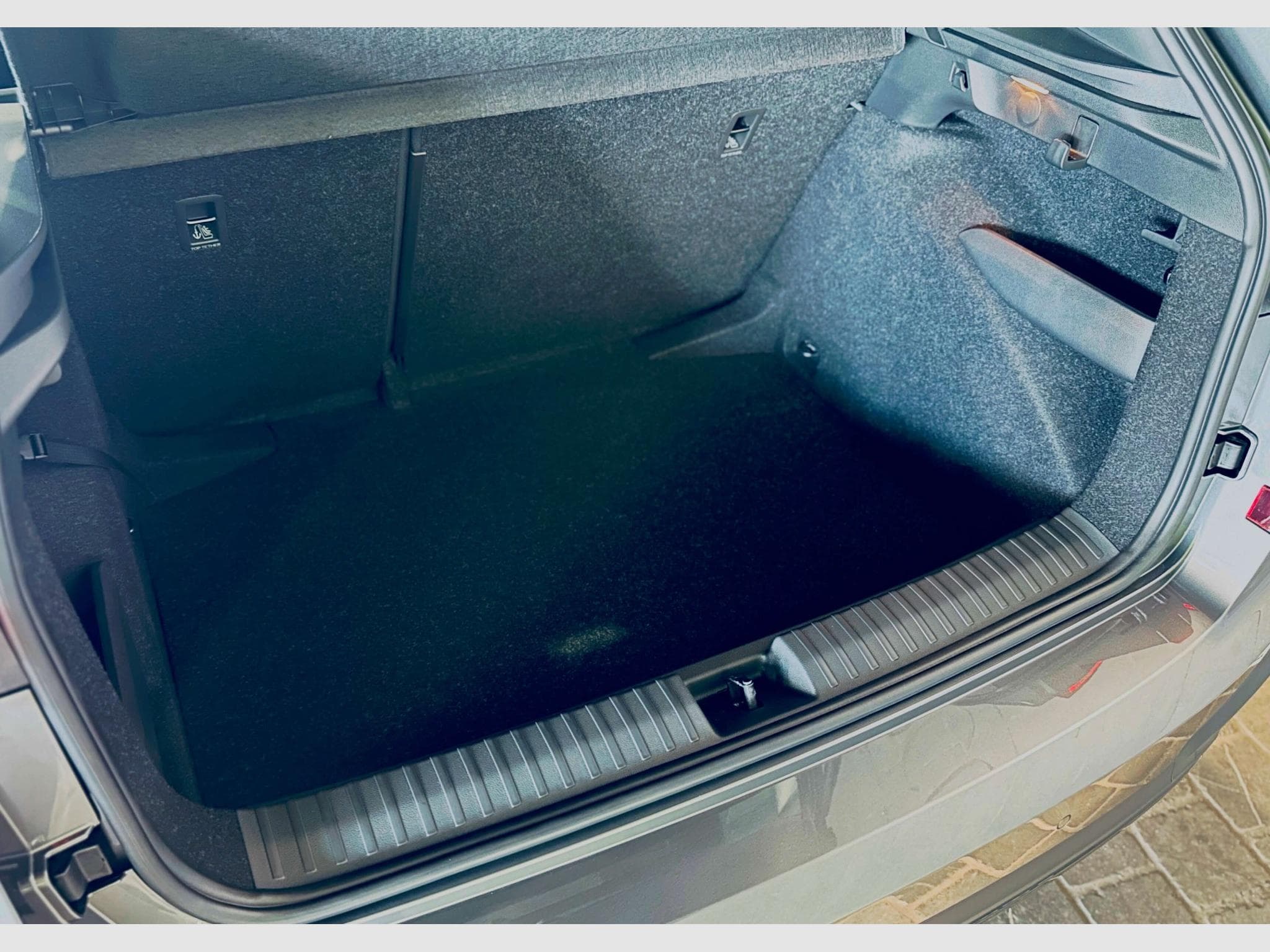 Skoda Kamiq KAMIQ MONTE CARLO TSI DSG (2026) - Foto 15