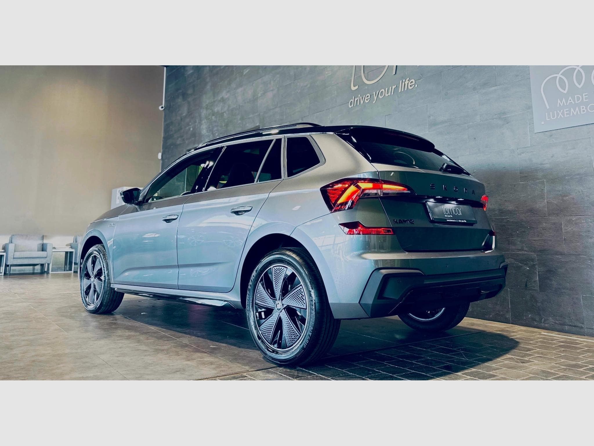 Skoda Kamiq KAMIQ MONTE CARLO TSI DSG (2026) - Foto 4