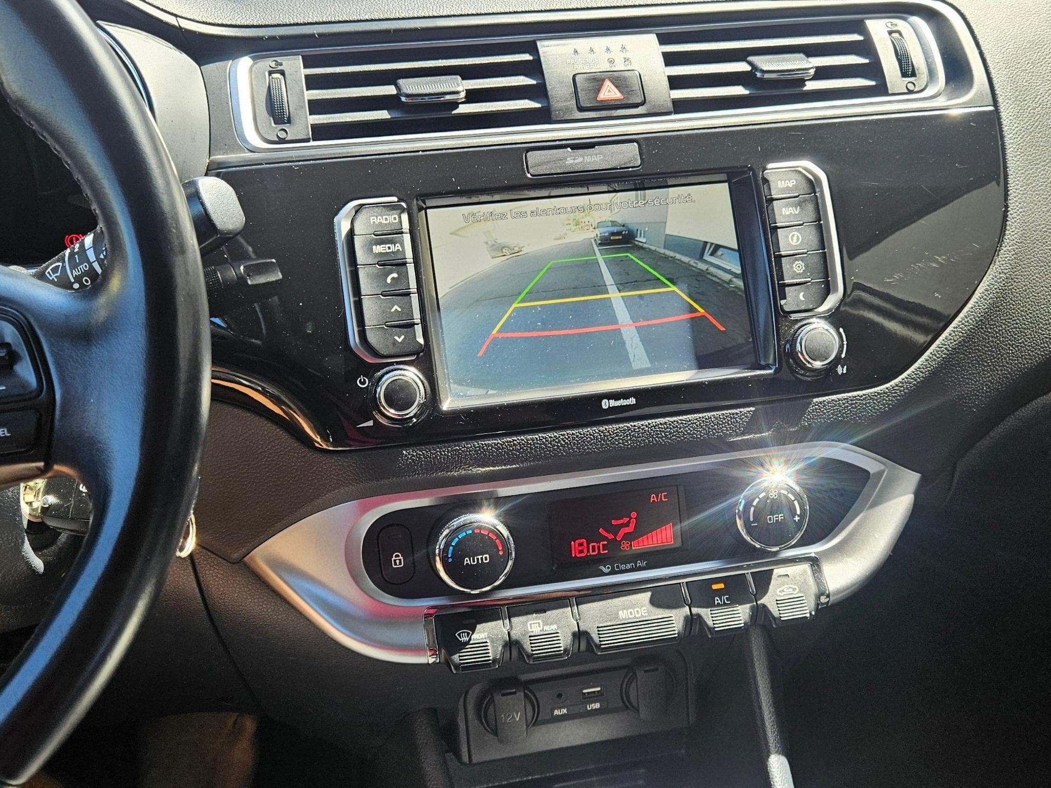Kia Rio (2016) - Foto 3