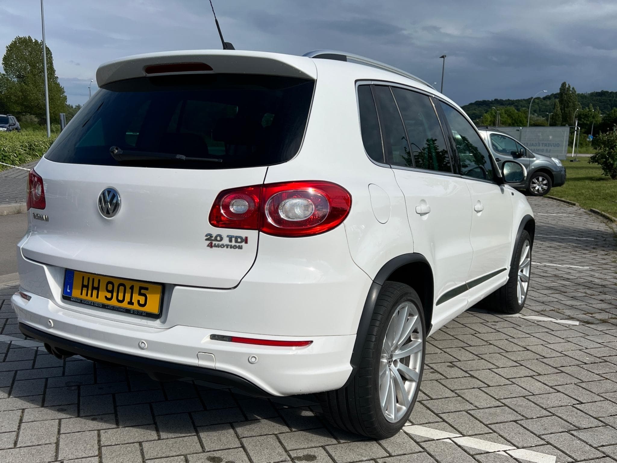 VW Tiguan R-Line (2011) - Foto 2