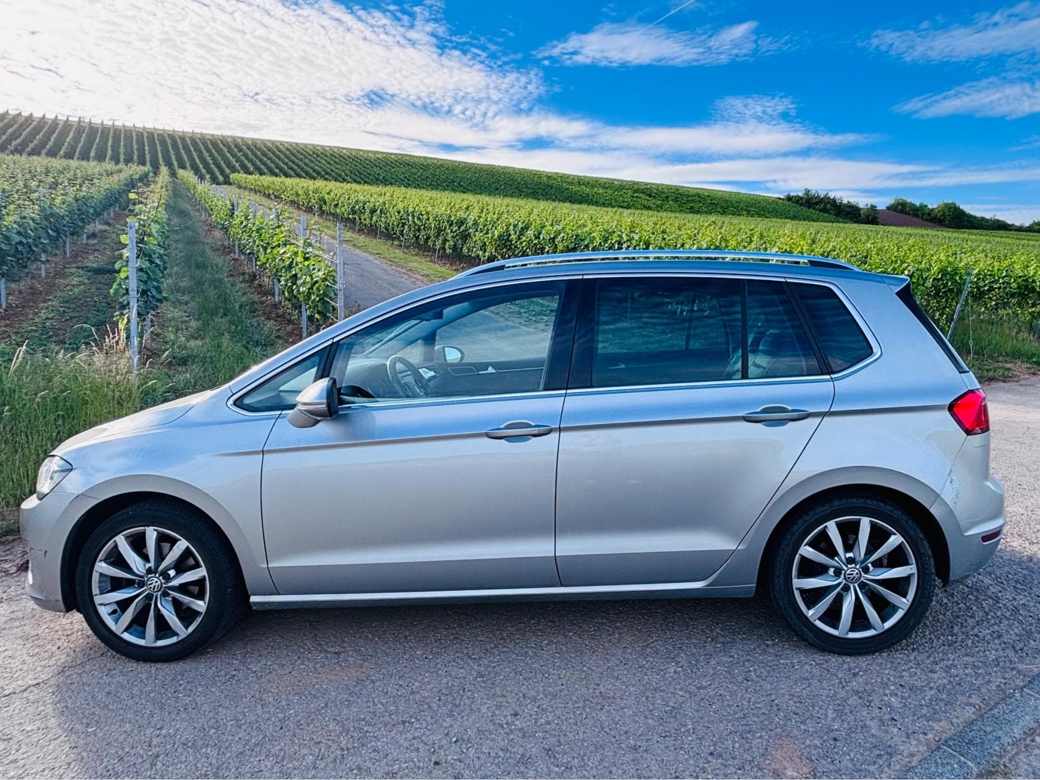 VW Golf Sportsvan 1.4TSI 92kW (2015) - Photo 8
