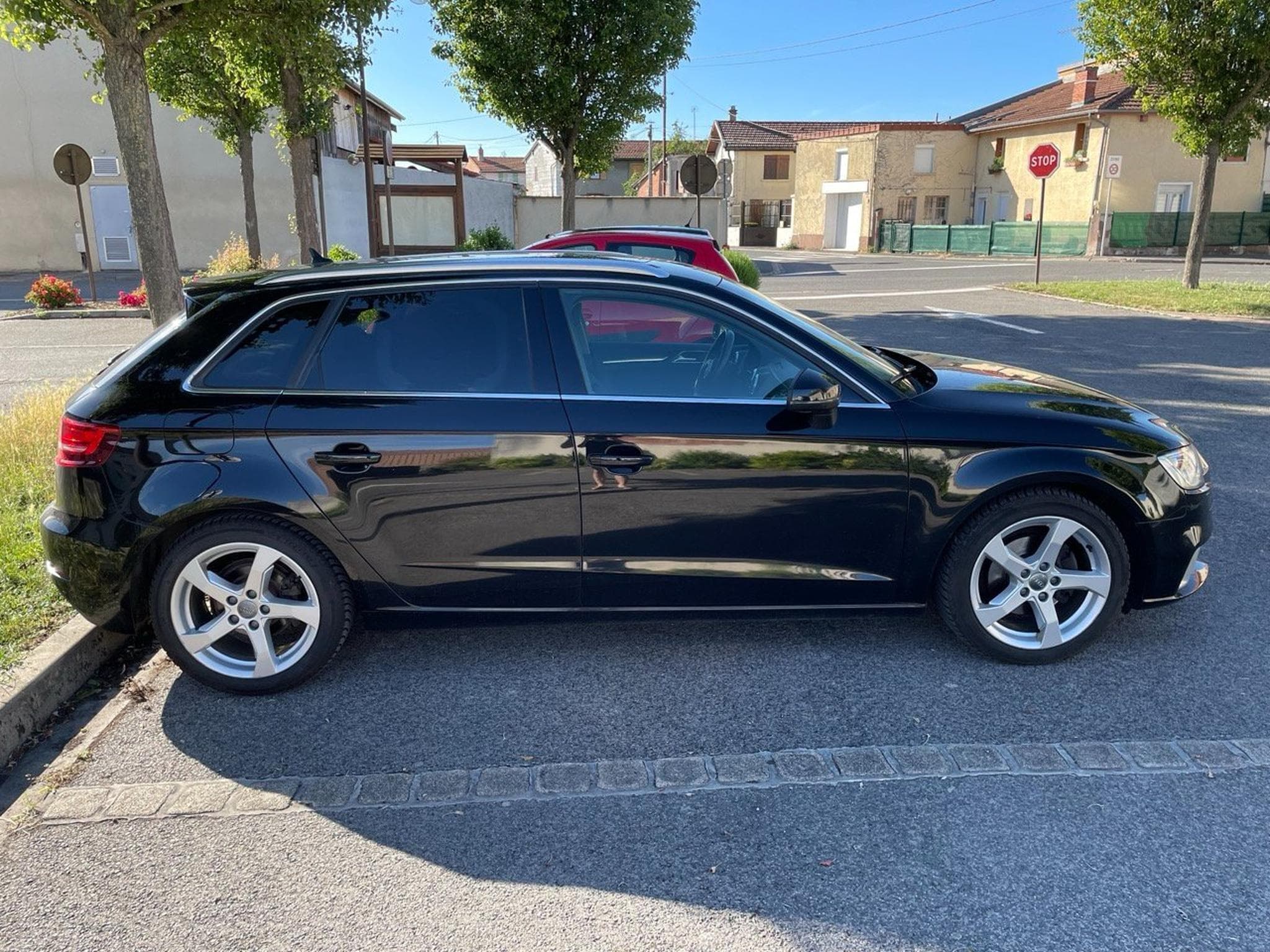 Audi A3 Audi A3 Sportback Ambition 2.0 TDI 150ch (2016) - Photo 2