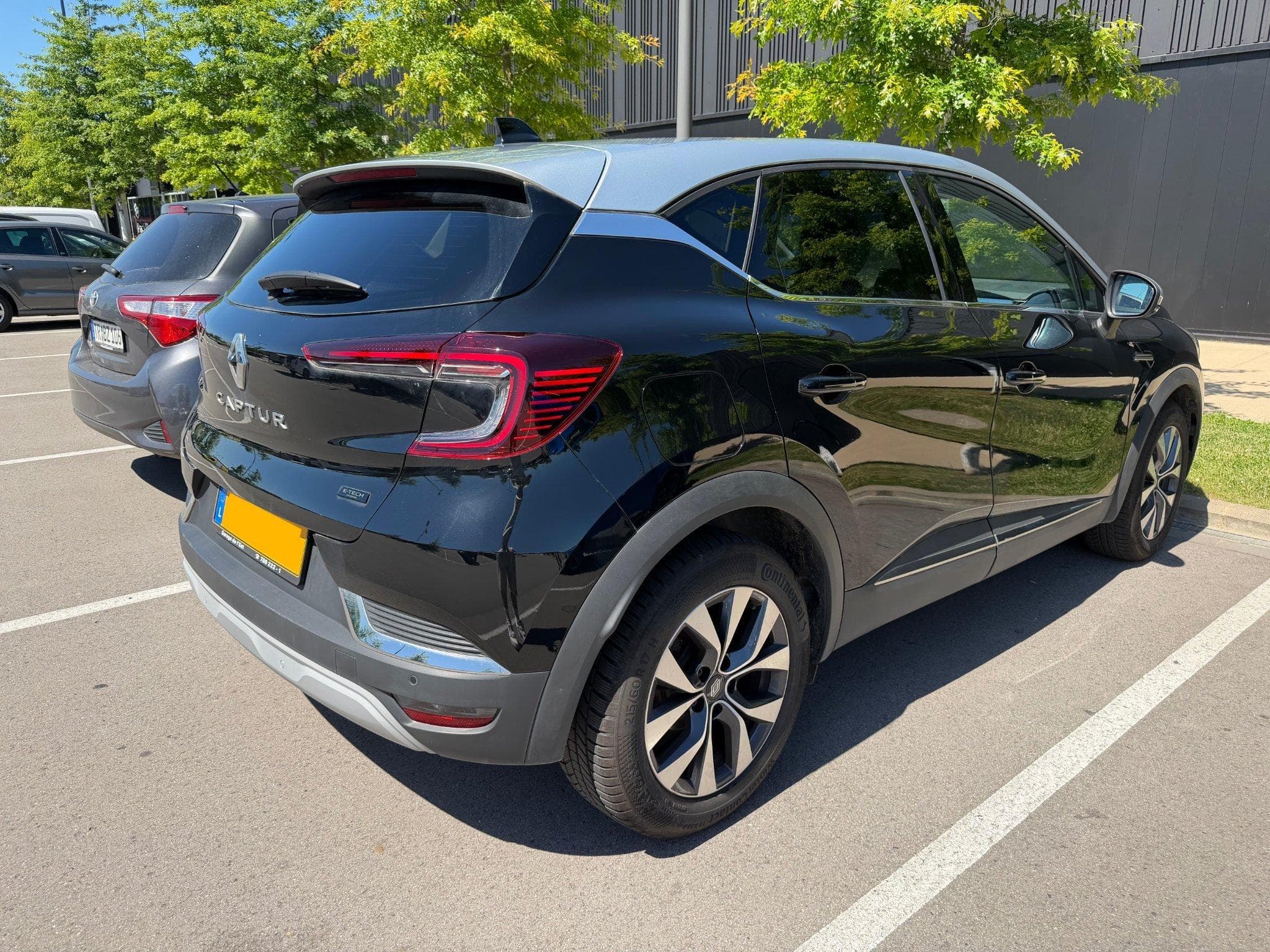 Renault Captur Techno E-Tech Hybrid 145 (2024) - Foto 3