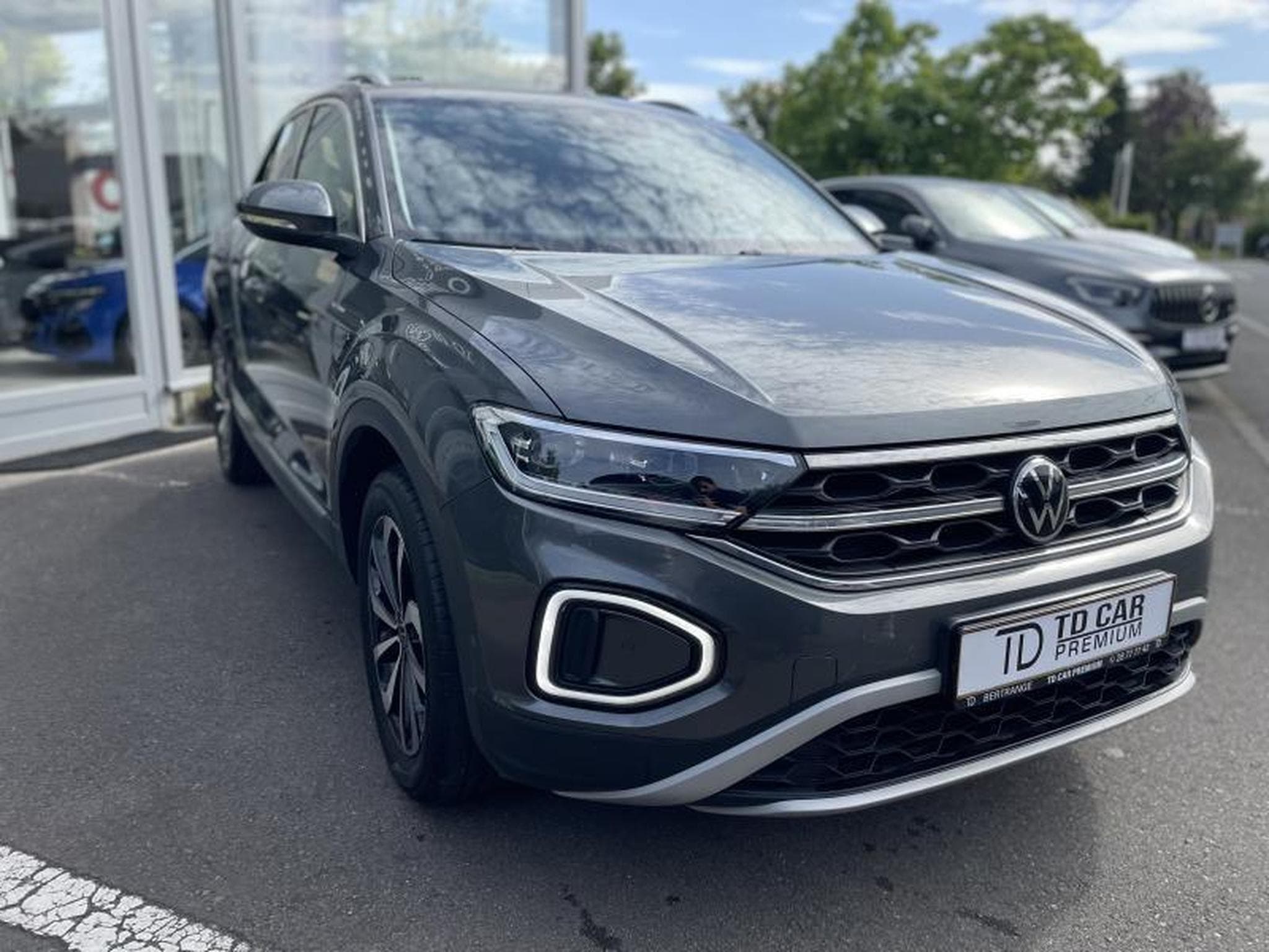 VW T-Roc 2.0 Tdi 150 DSG (2023) - Photo 3