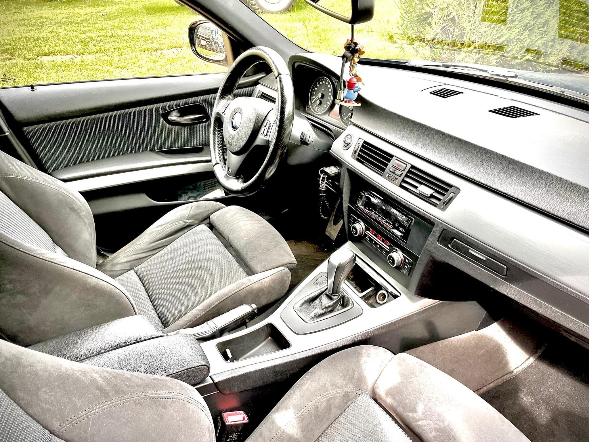 BMW 320 dA M pack 184 (2012) - Photo 3