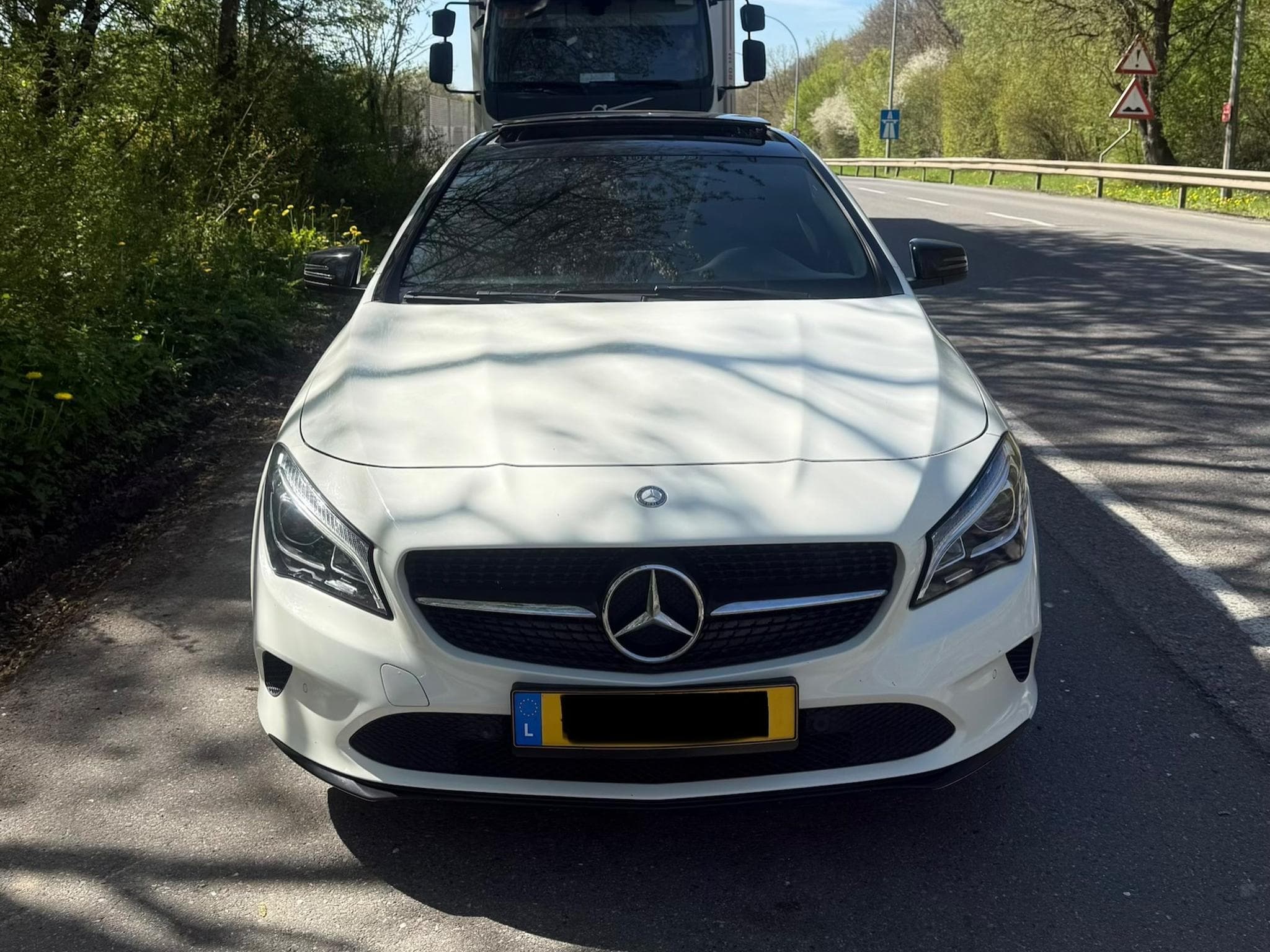Mercedes CLA 220 7G-DCT URBAN / PROGRESSIVE PACKAGE (2016) - Foto 1