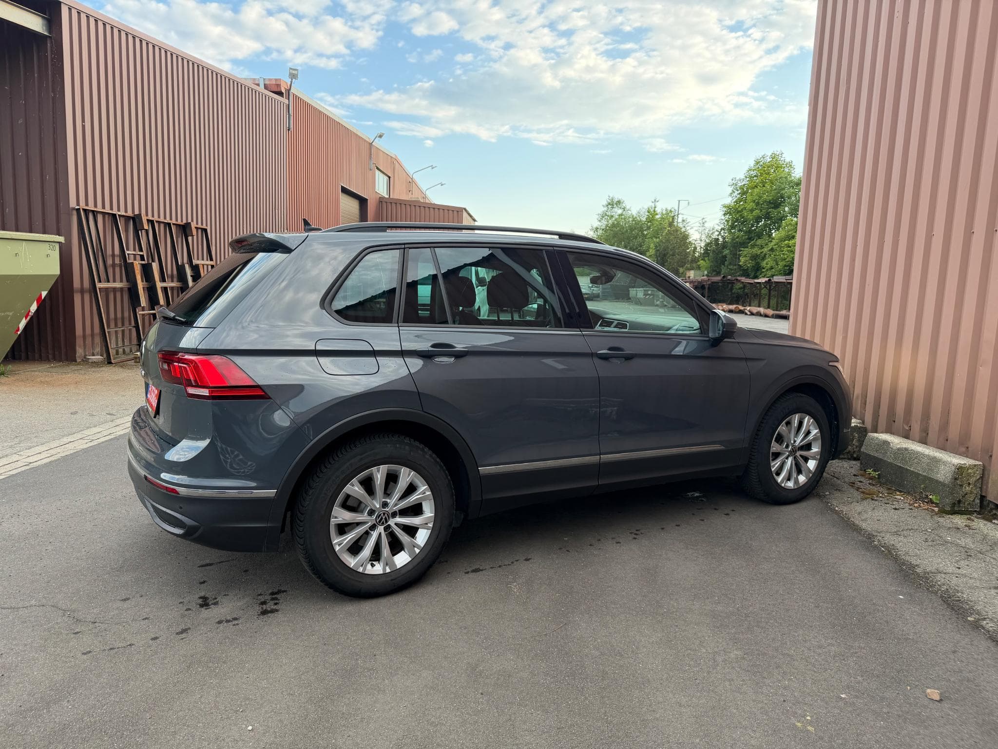 VW Tiguan 2.0 TDI 150ch DSG Life (2021) - Photo 4