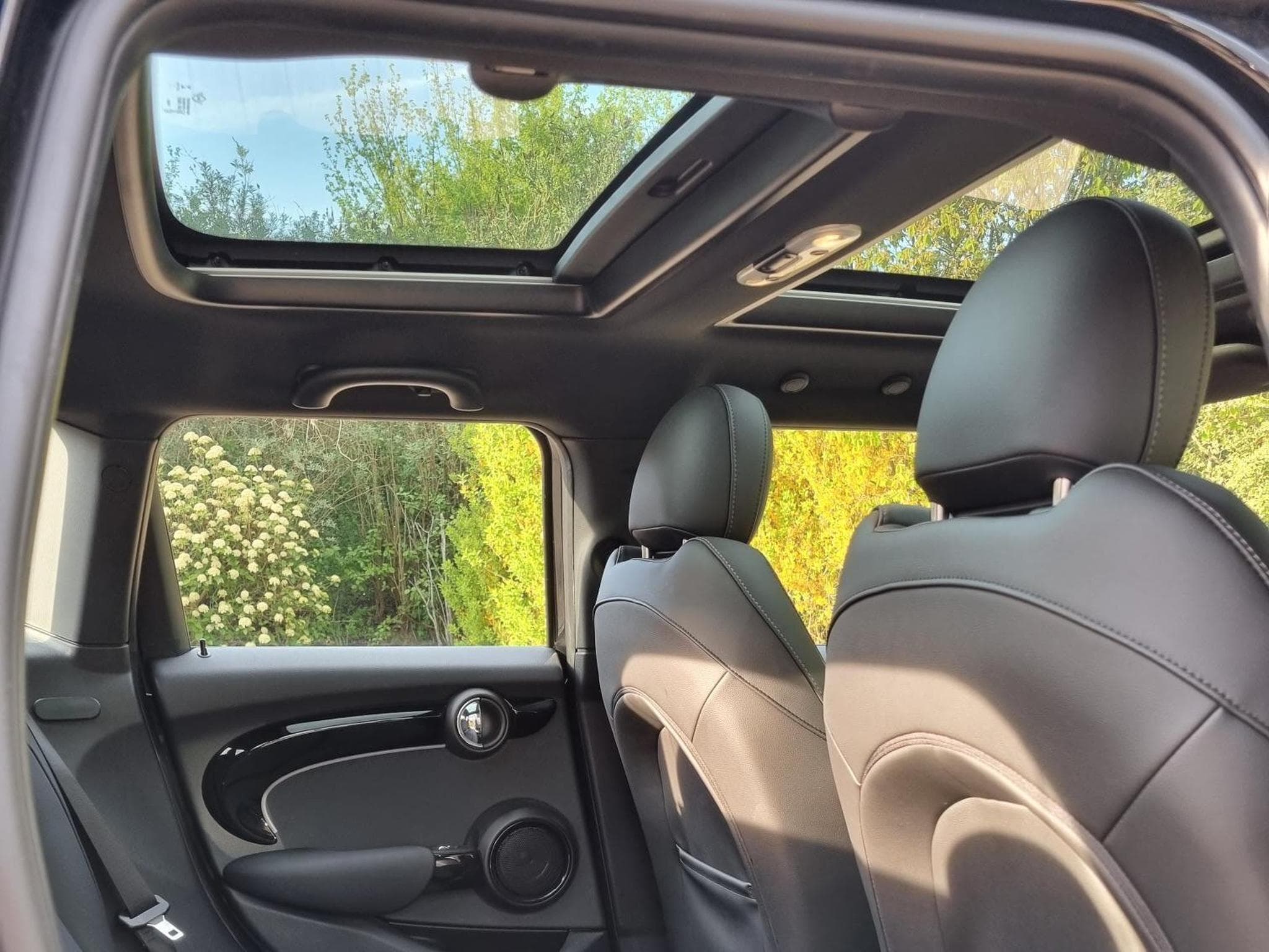 Mini Cooper Cooper S - 5 portes Toit ouvrant Caméra (2022) - Foto 3