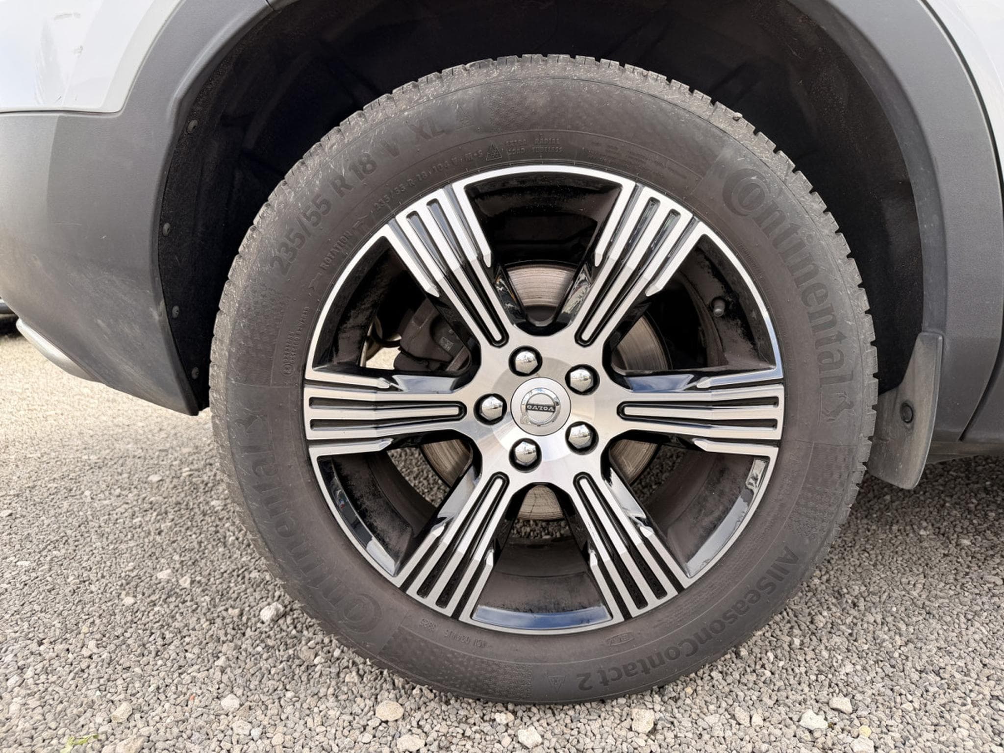 Volvo XC40 D4 190 Inscription Geartronic AWD (2020) - Photo 11