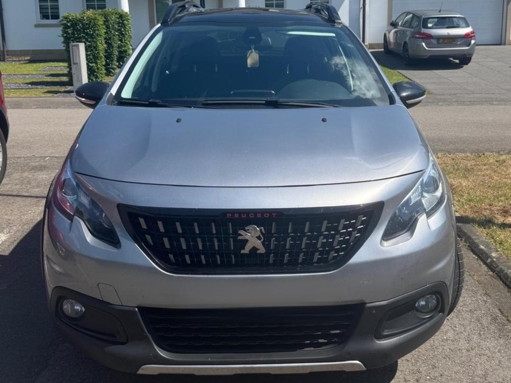 Peugeot 2008 GT Line (2019) - Photo 1