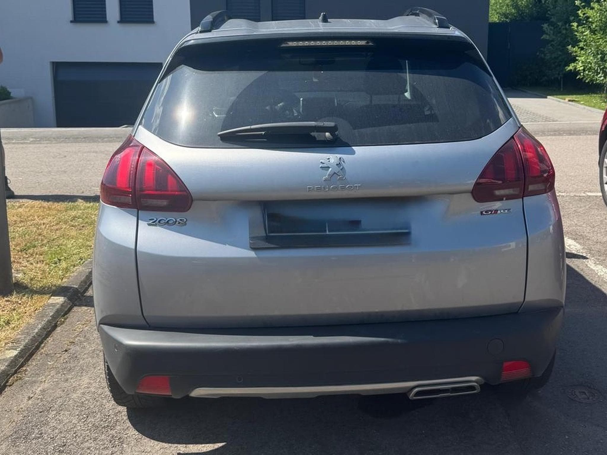 Peugeot 2008 GT Line (2019) - Photo 2