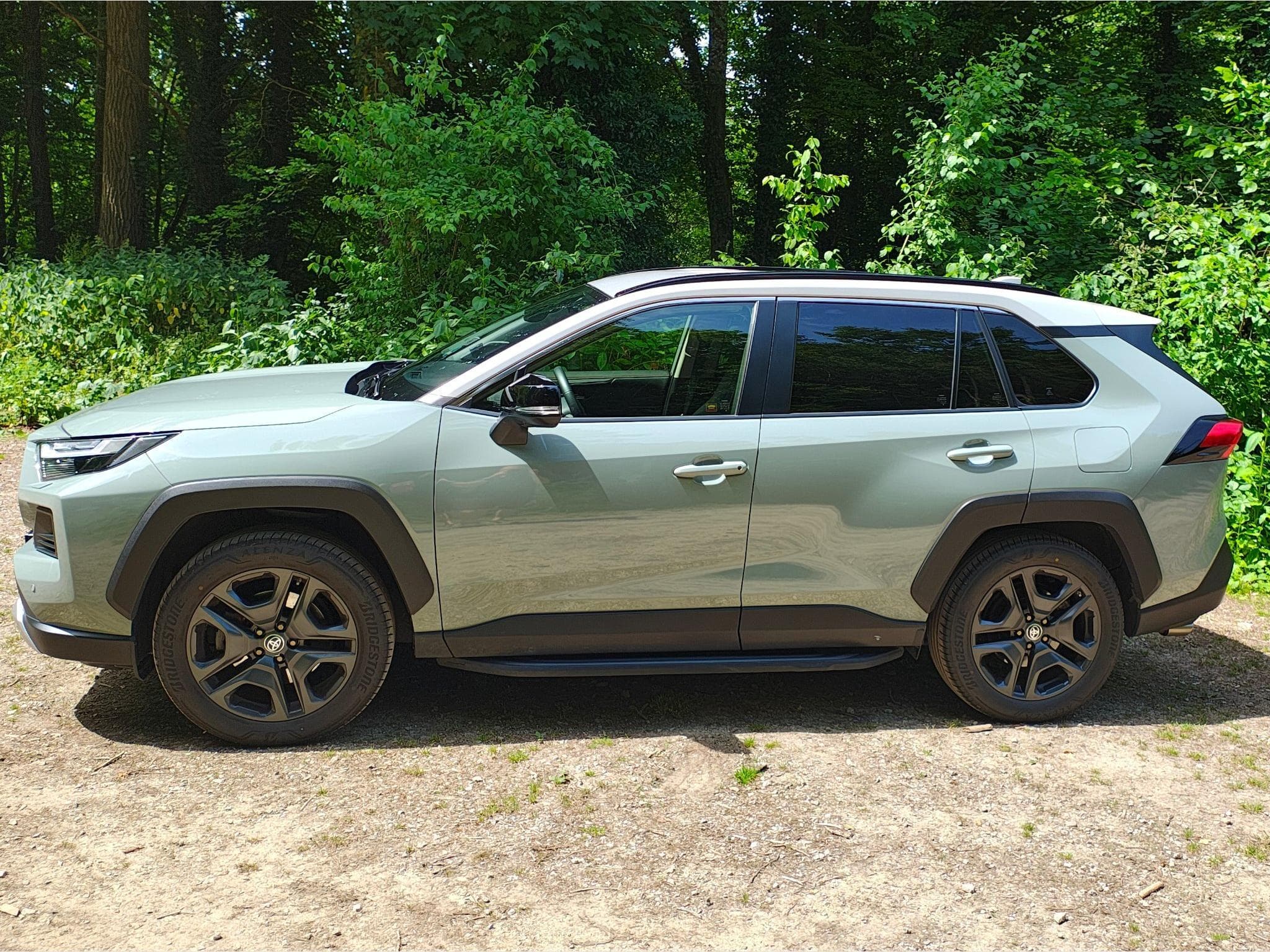 Toyota Rav 4 Adventure (2023) - Photo 3