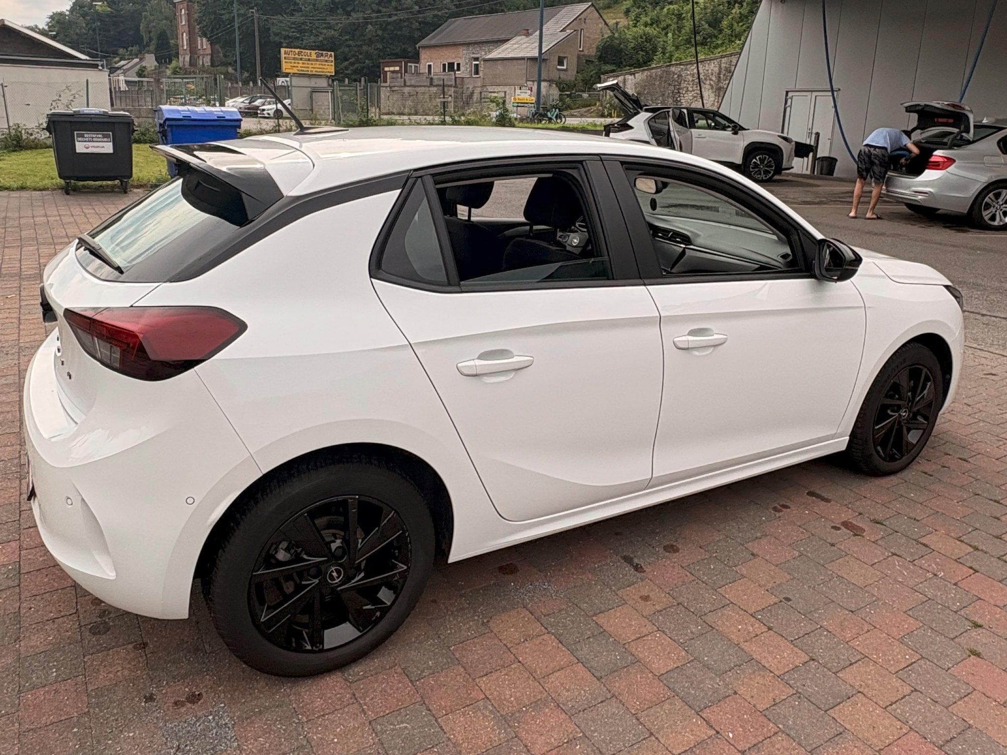 Opel Corsa Corsa Edition 1.2 Turbo 100 CV (2024) - Photo 2