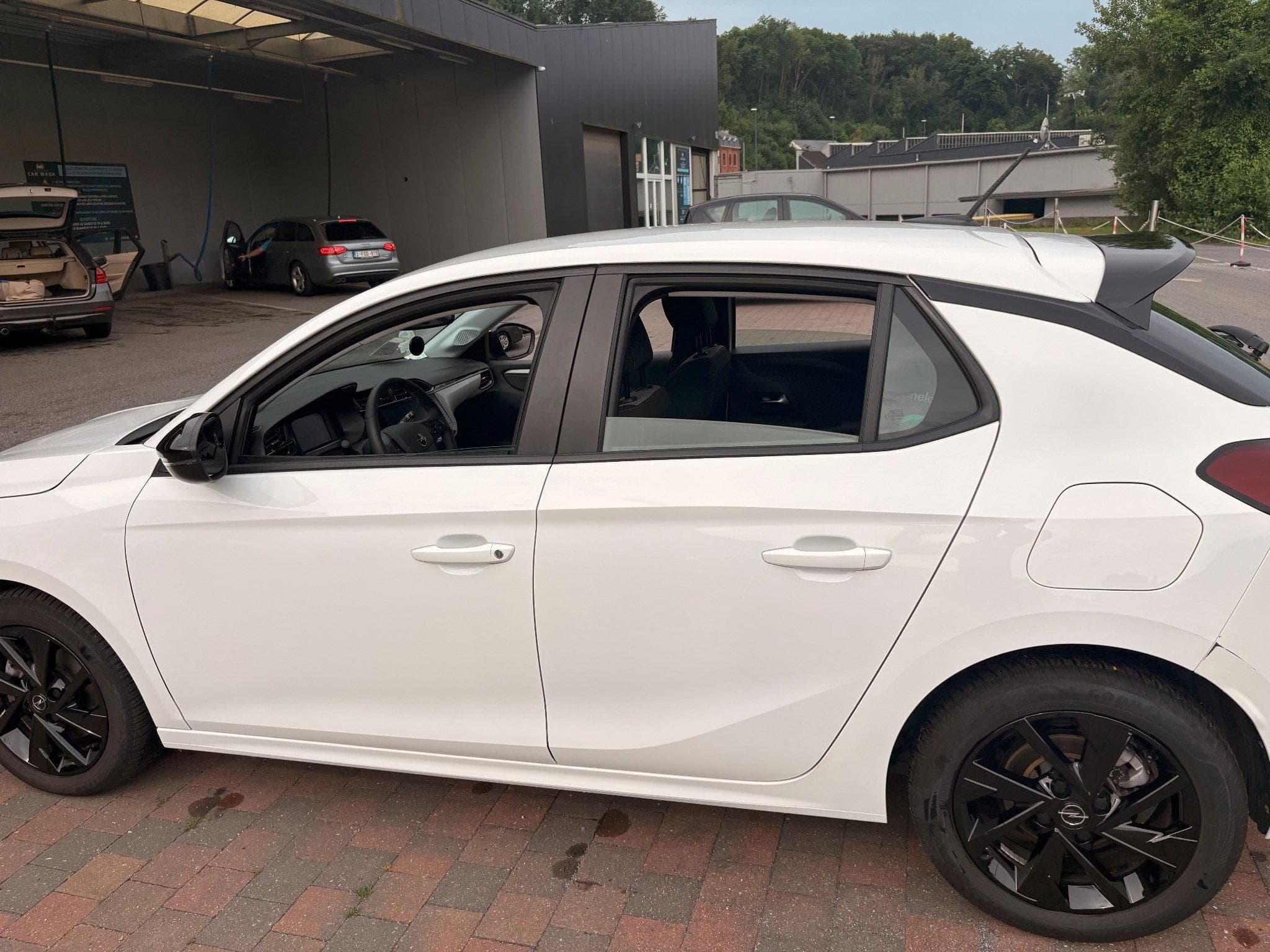 Opel Corsa Corsa Edition 1.2 Turbo 100 CV (2024) - Photo 3