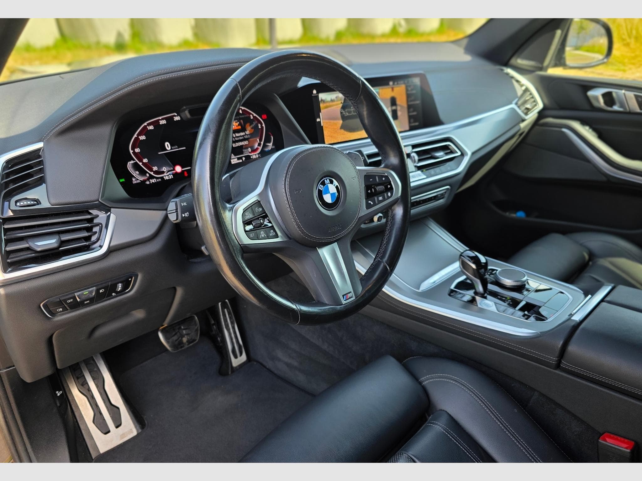 BMW X5 30d M-Sport xDrive (2022) - Photo 9