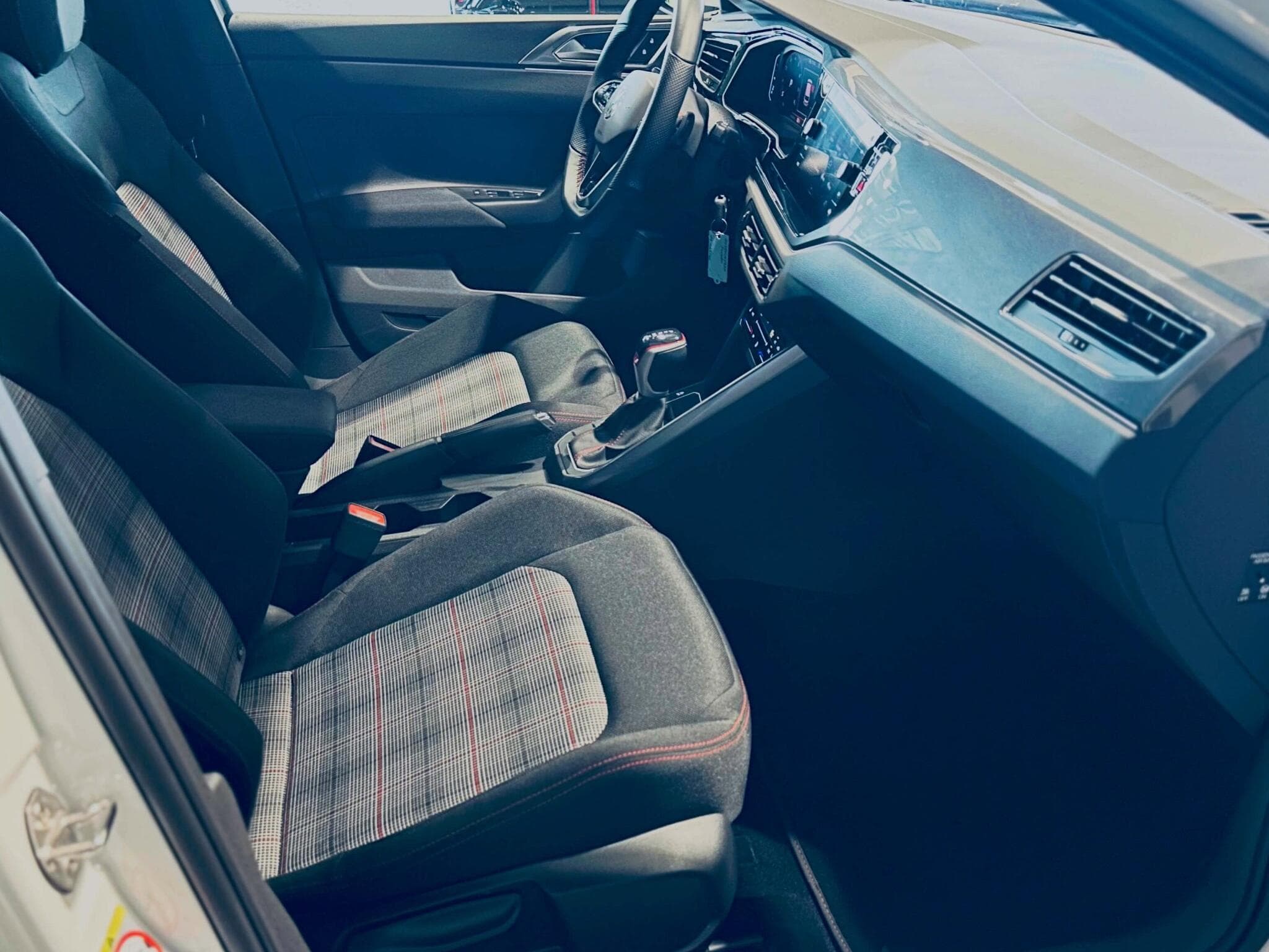 VW Polo POLO GTI TSI DSG (2023) - Foto 13