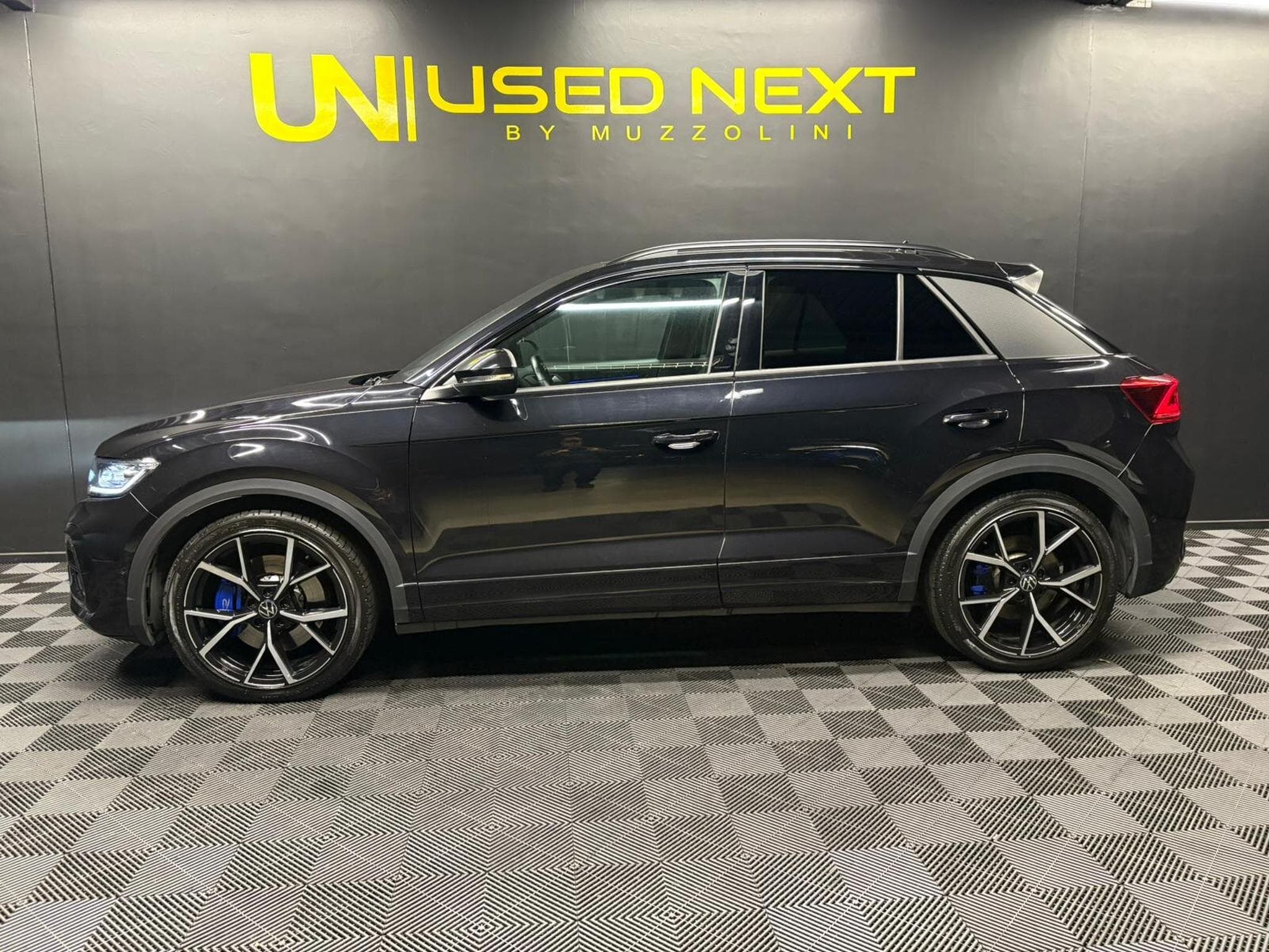 VW T-Roc R 4Motion 300cv DSG (2023) - Foto 4