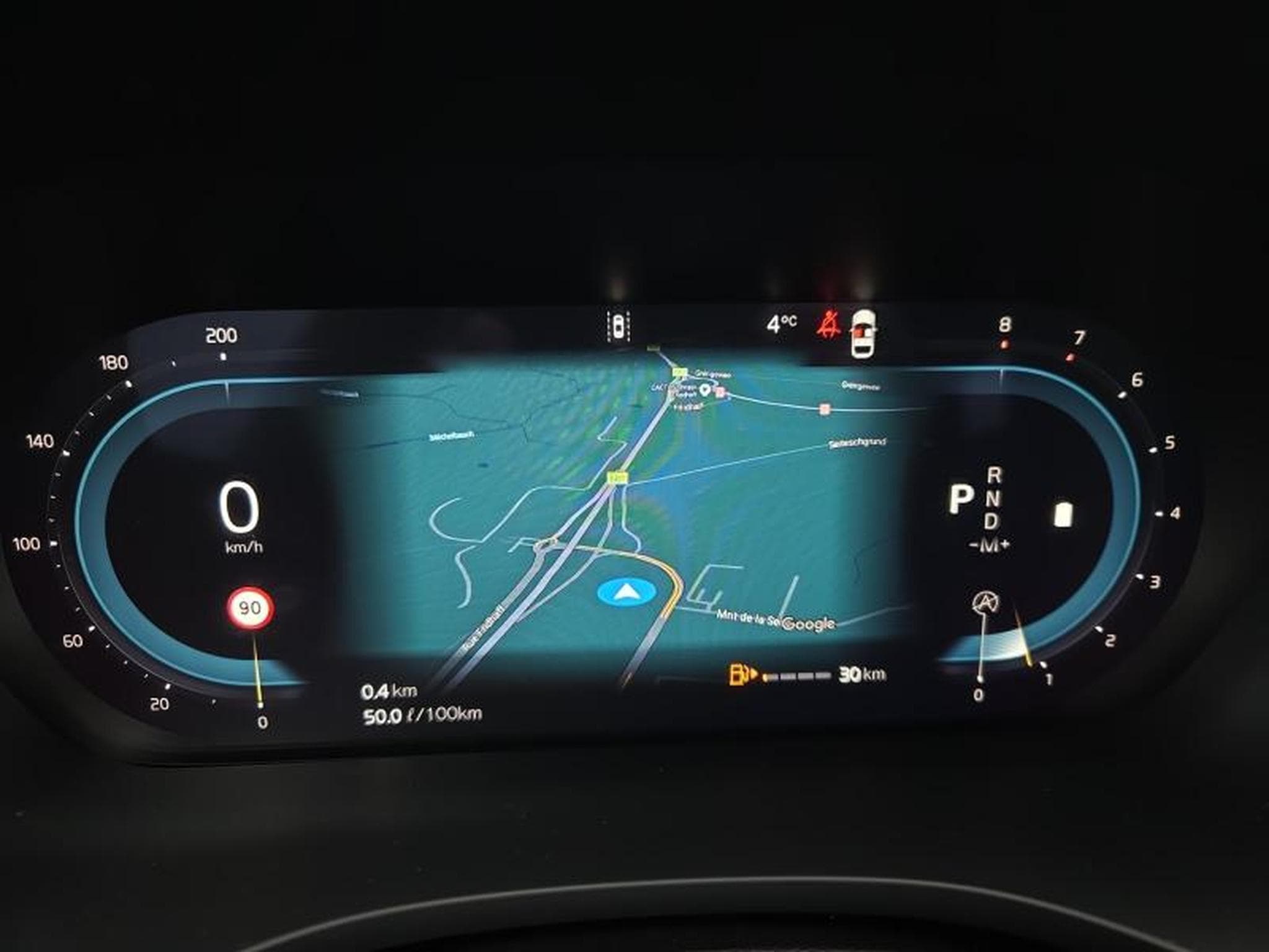 Volvo XC60 B5 Black Edition Plus / Essence (2025) - Photo 18